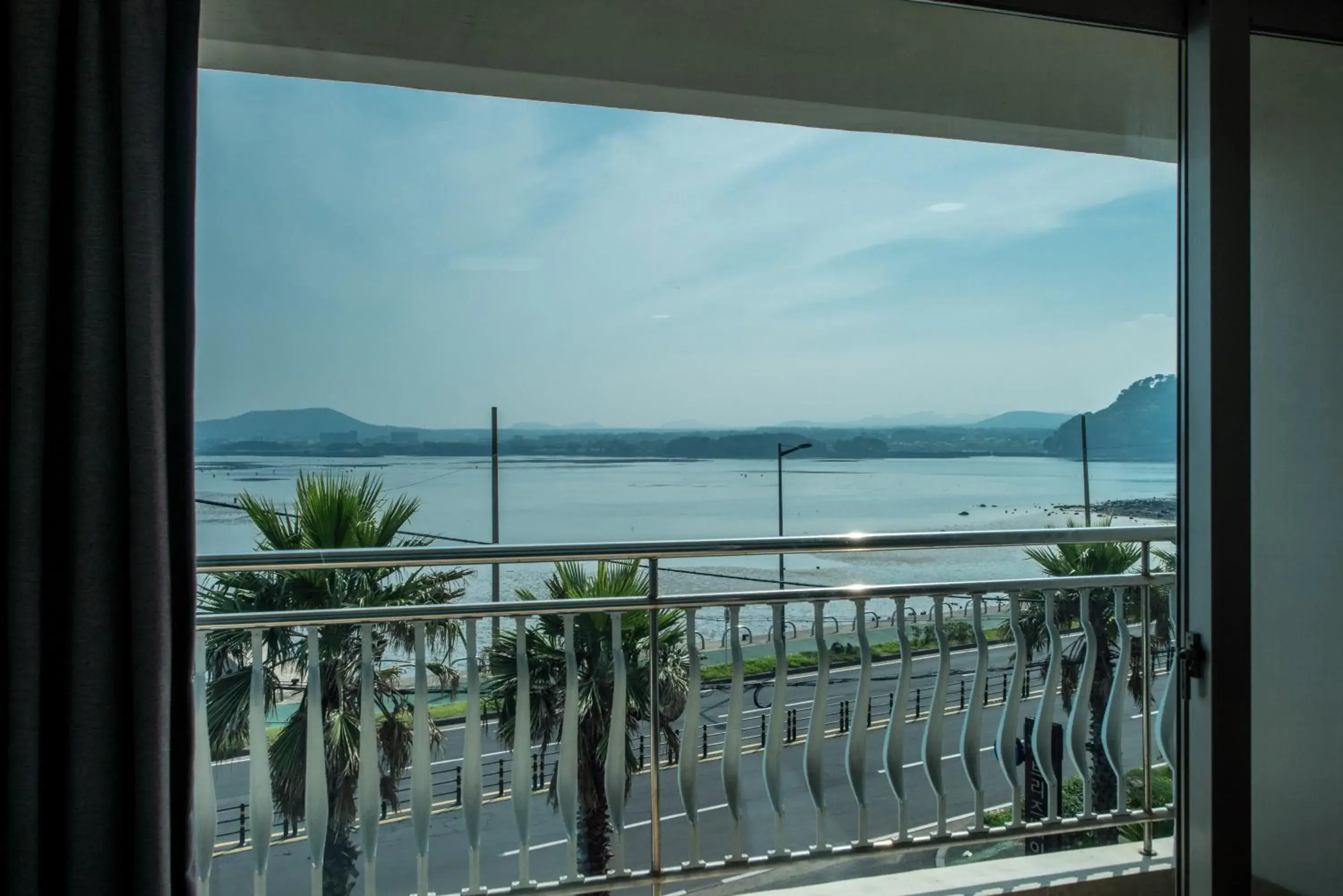 Balcony/Terrace in Breeze Bay Hotel