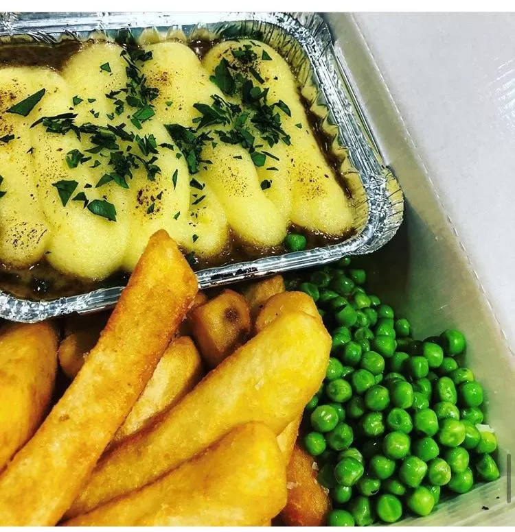 Food and drinks in The Beach Hotel