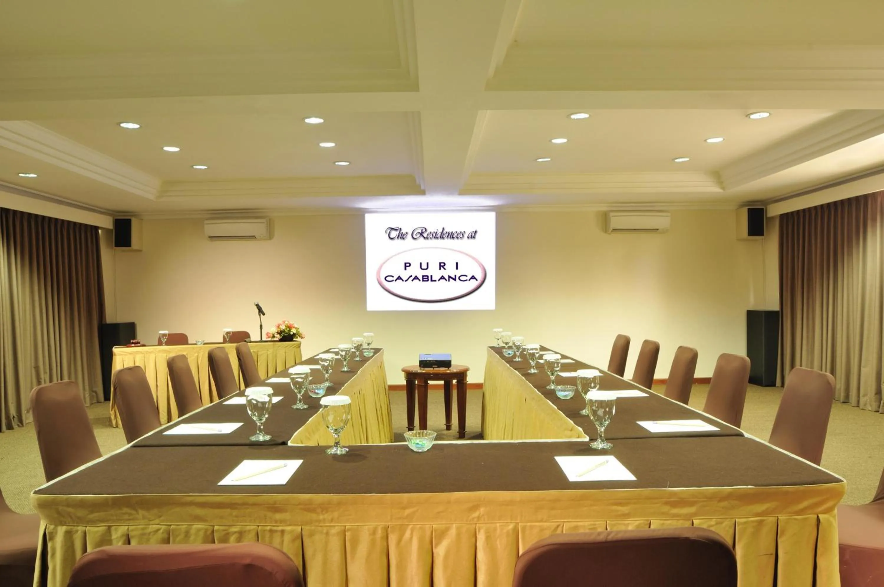 Business facilities in The Residences at Puri Casablanca