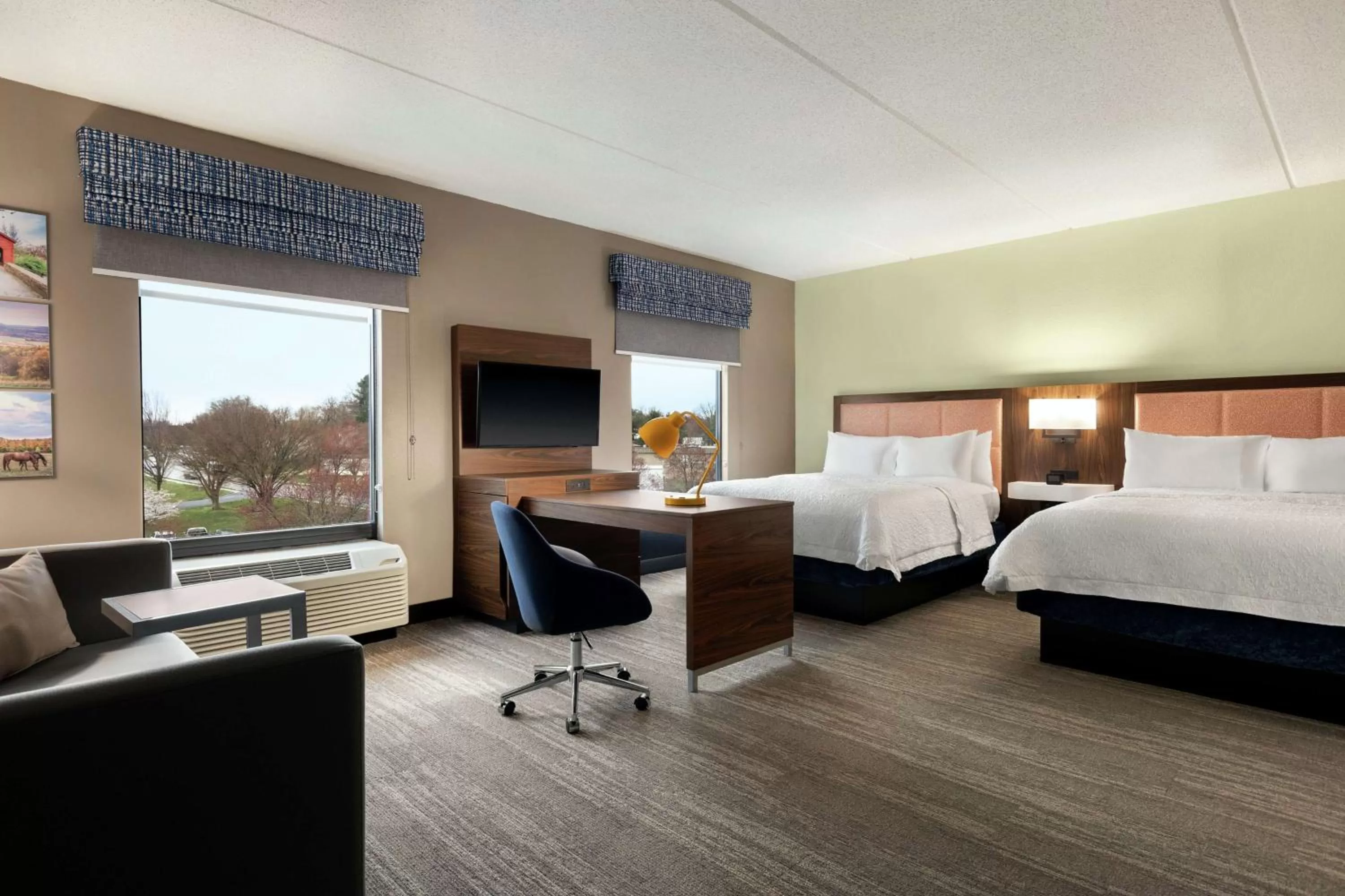 Bedroom, Bed in Hampton Inn & Suites Frederick/Fort Detrick