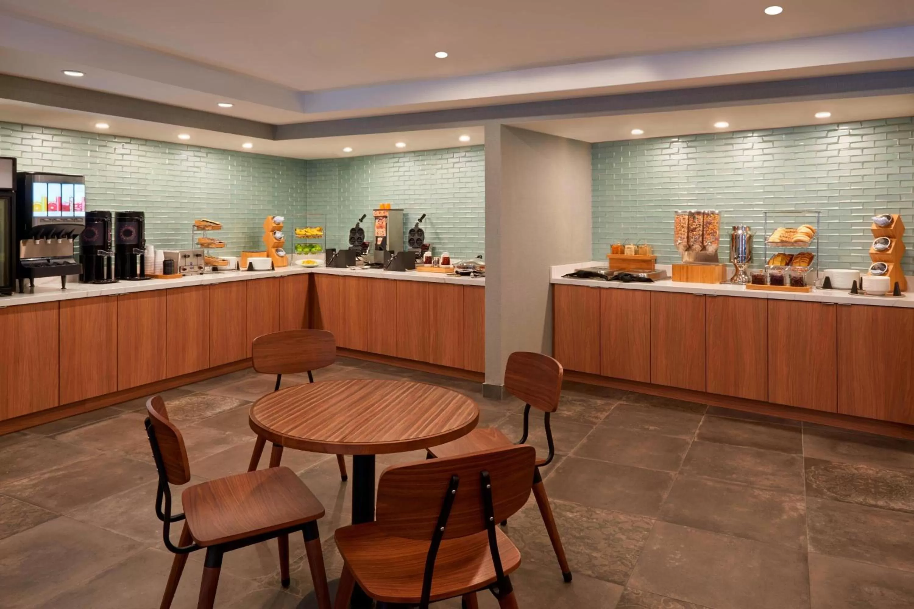 Breakfast in Fairfield Inn by Marriott Montreal Downtown