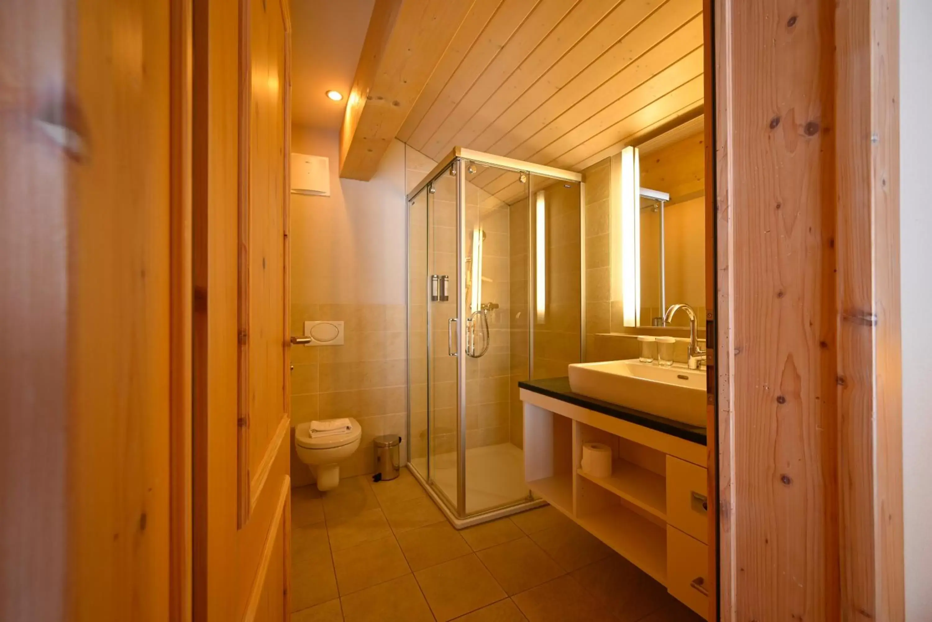 Bathroom in Romantik Hotel Schweizerhof