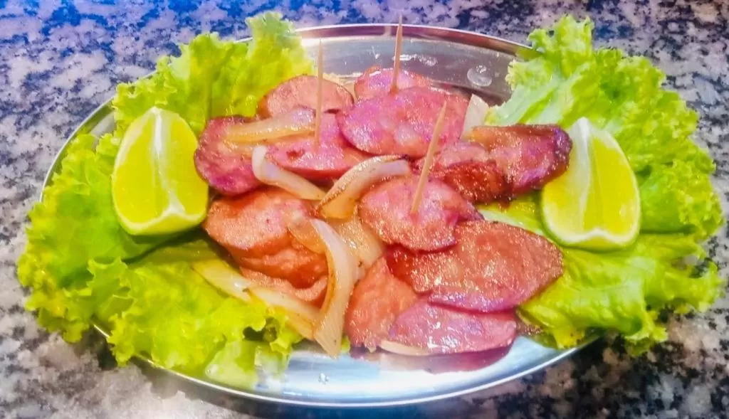 Restaurant/places to eat in Bento palace hotel