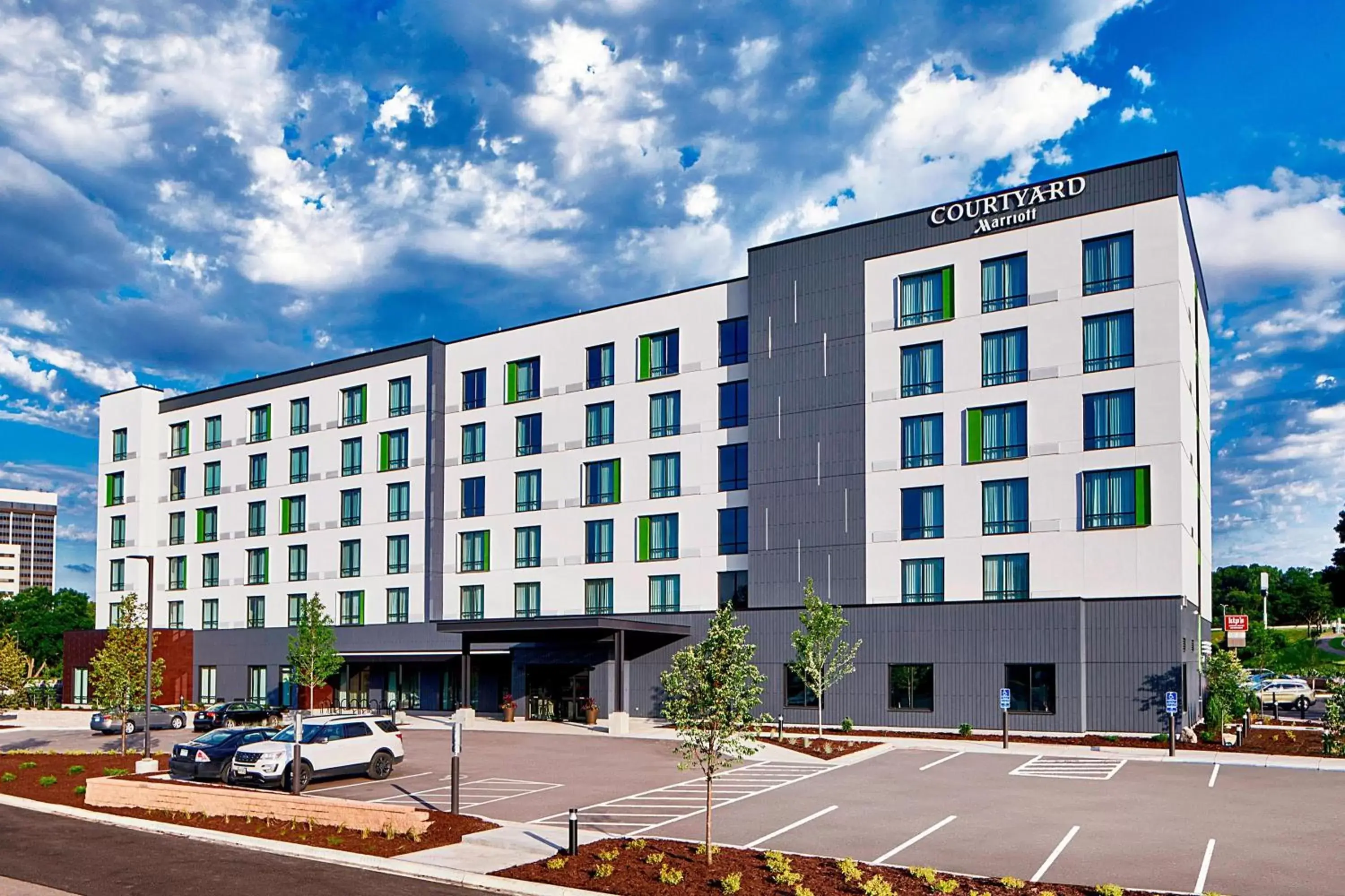 Property Building in Courtyard by Marriott Minneapolis West