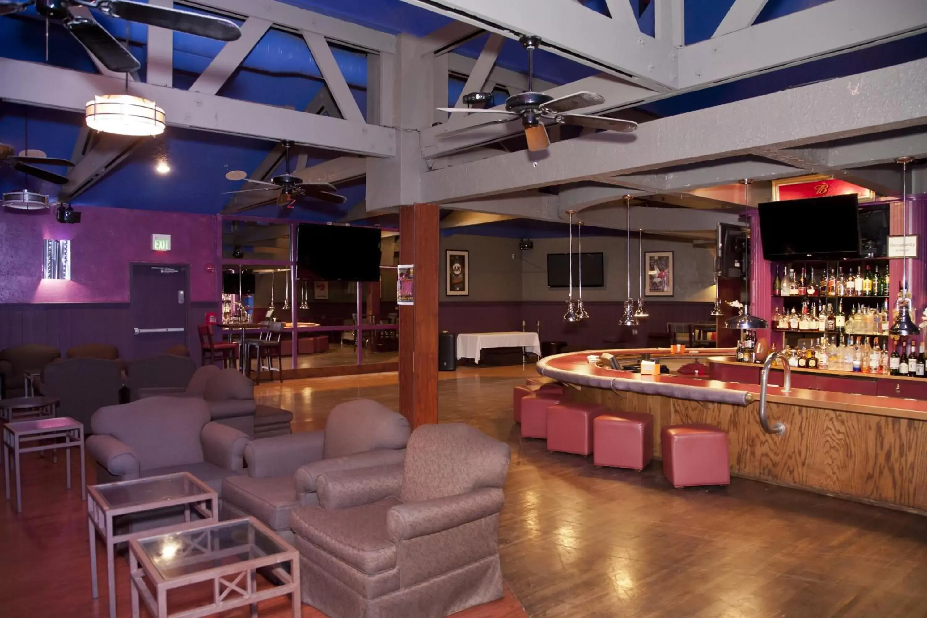 Lounge or bar, Lounge/Bar in Wyndham Garden Silicon Valley