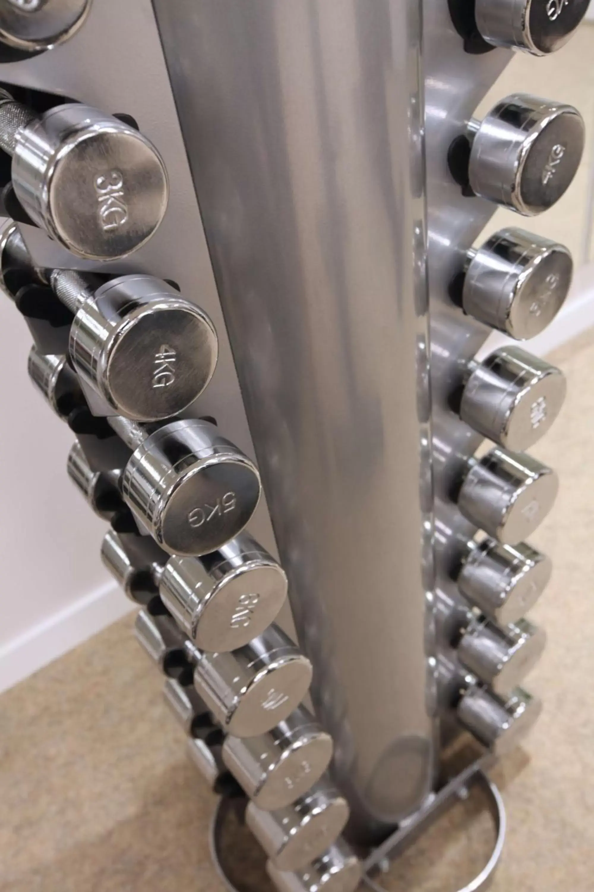 Fitness centre/facilities in Lindner Hotel Cologne City Plaza, part of JdV by Hyatt Fitness centre/facilities in Lindner Hotel Cologne City Plaza, part of JdV by Hyatt