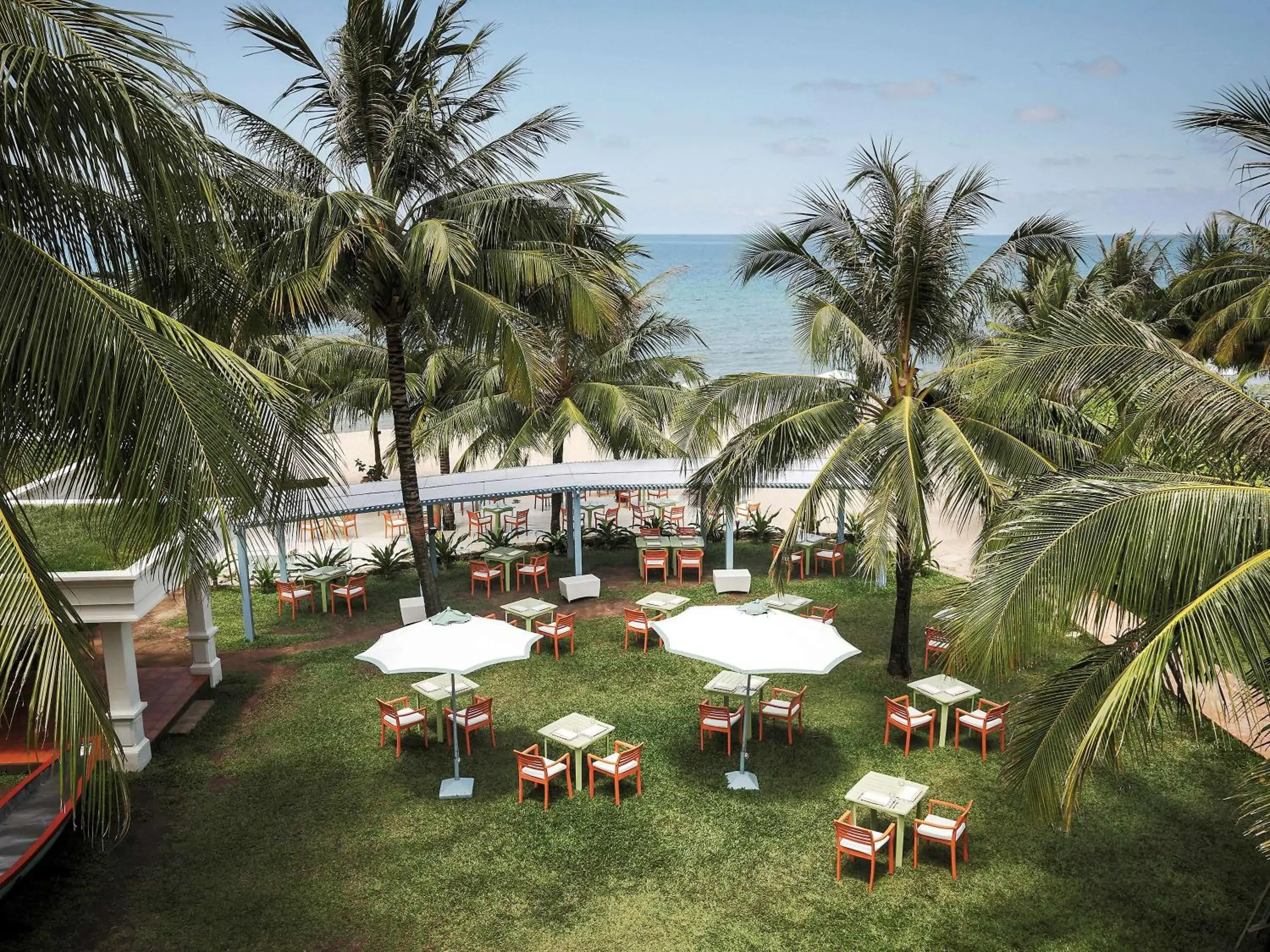 Restaurant/places to eat, Garden in La Veranda Resort Phu Quoc - MGallery