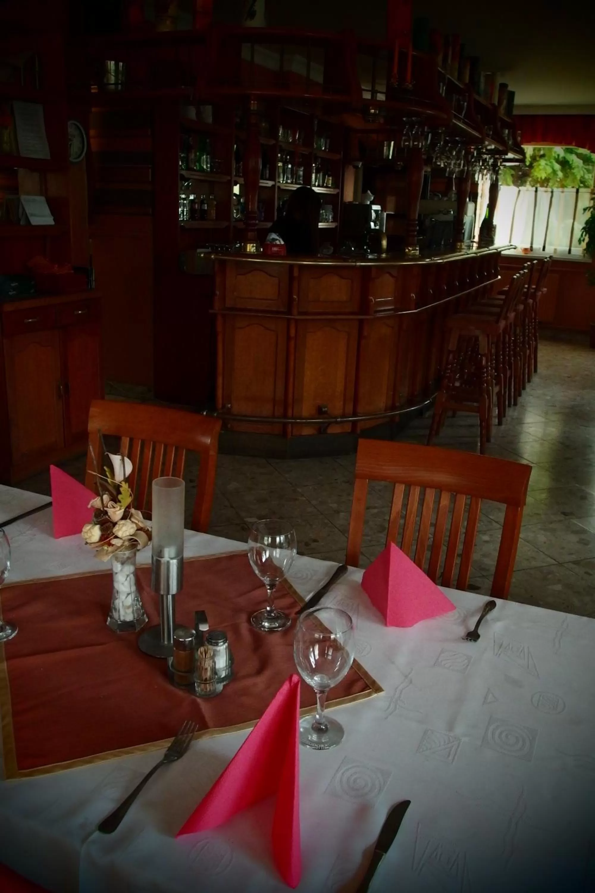 Restaurant/places to eat in Romantik Étterem - Panzió