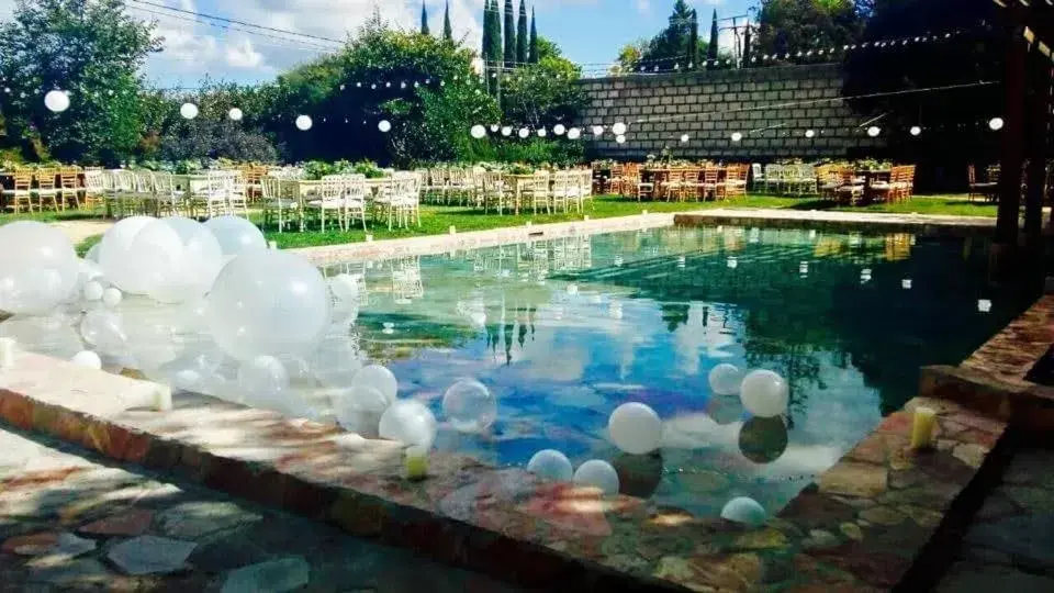 wedding, Swimming Pool in Hacienda San Patricio