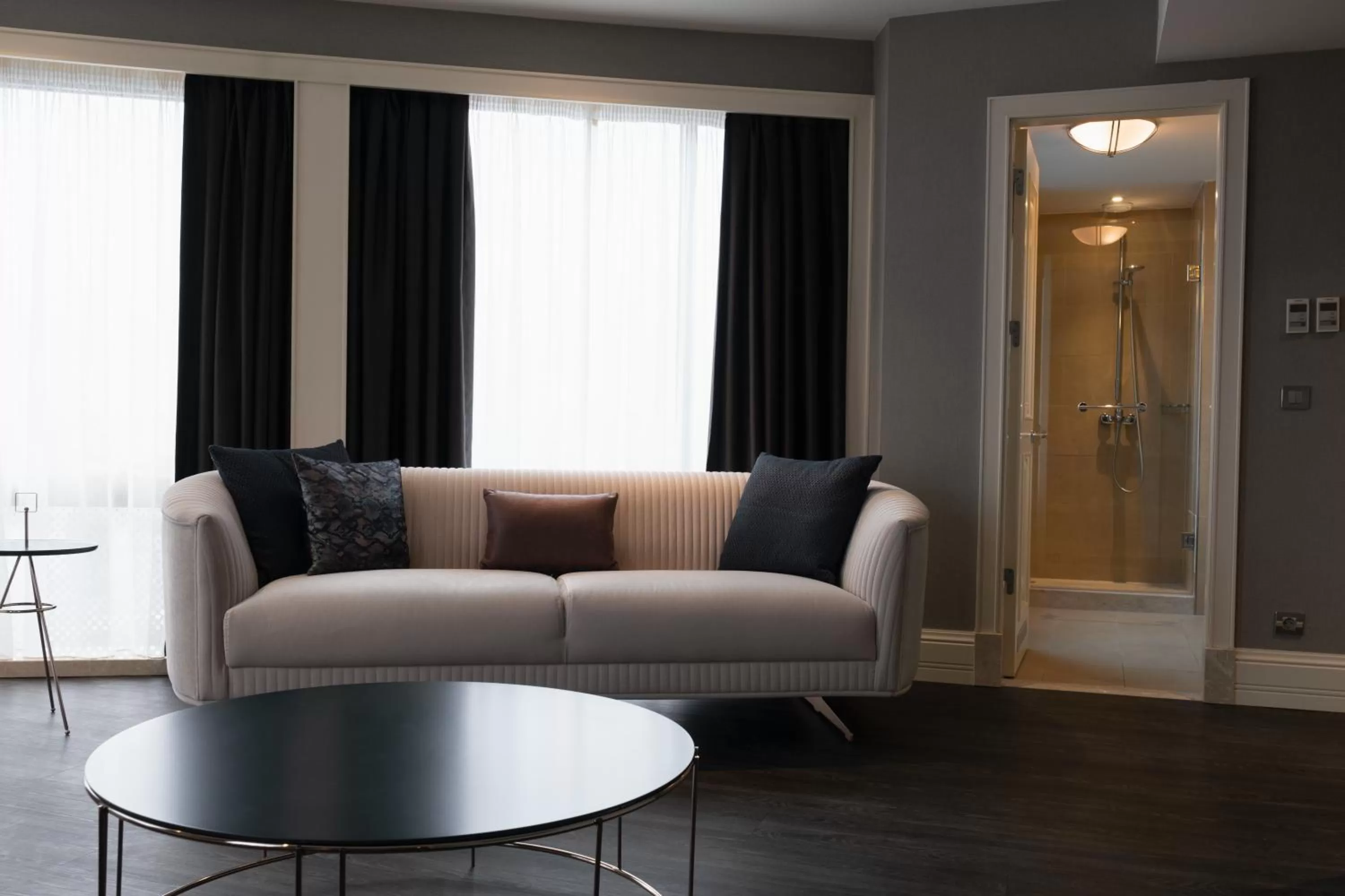 Seating Area in Windsor Hotel & Convention Center Istanbul