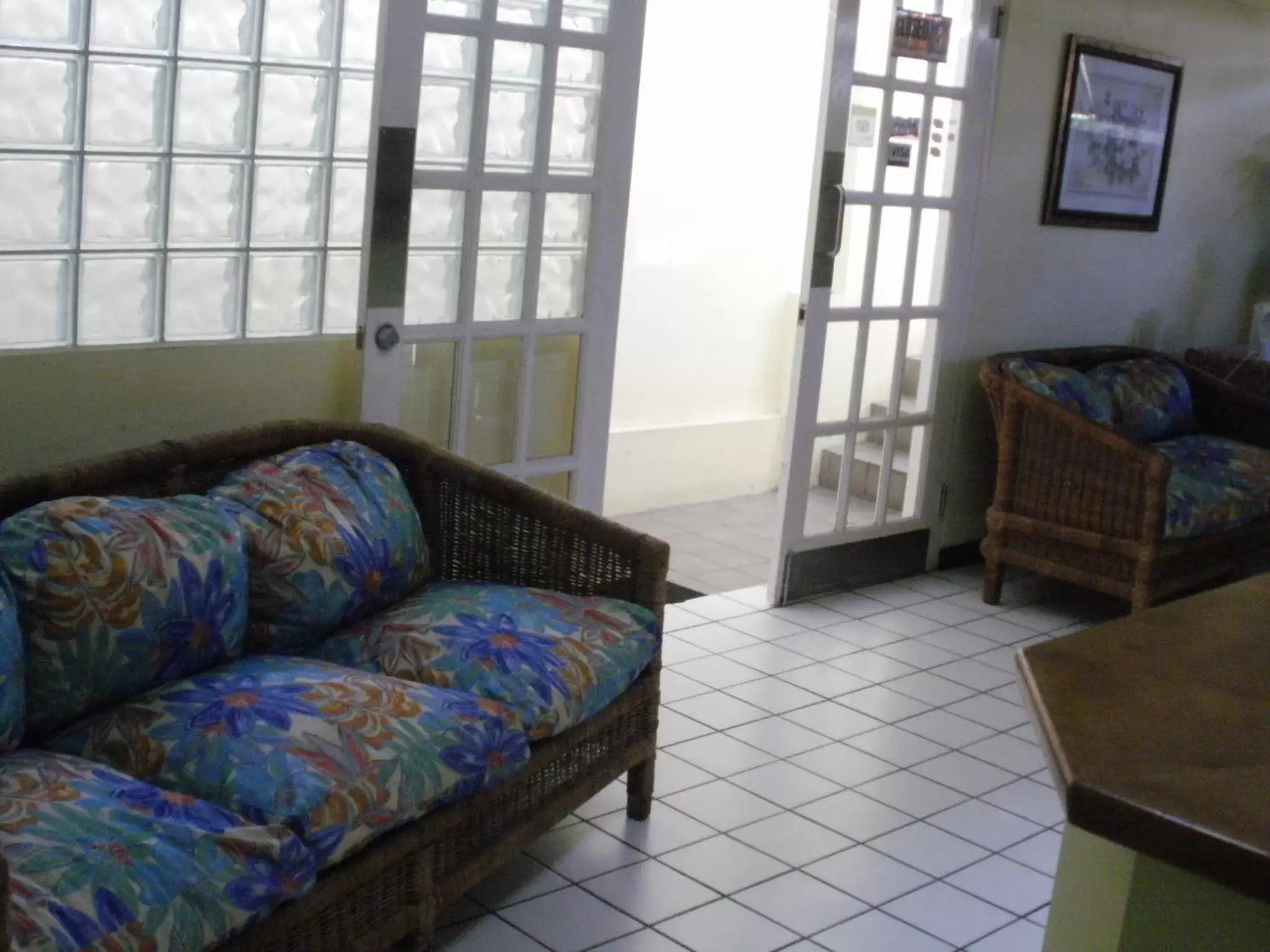 Lobby or reception, Seating Area in Pineapple Court Hotel