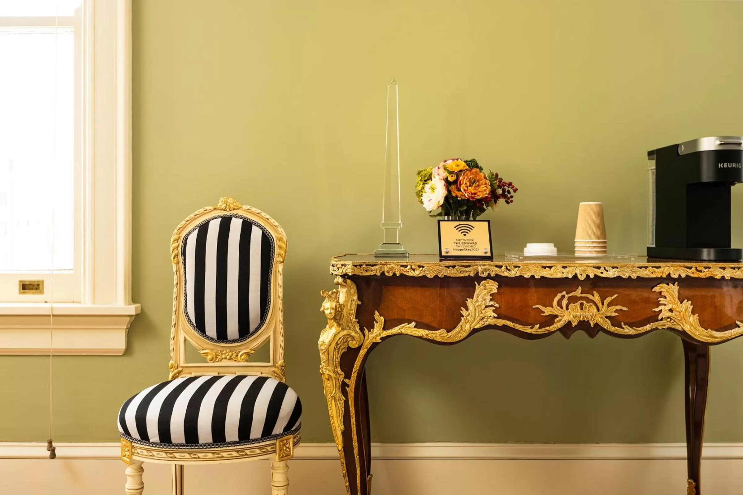 Coffee/tea facilities in The Edward Buffalo