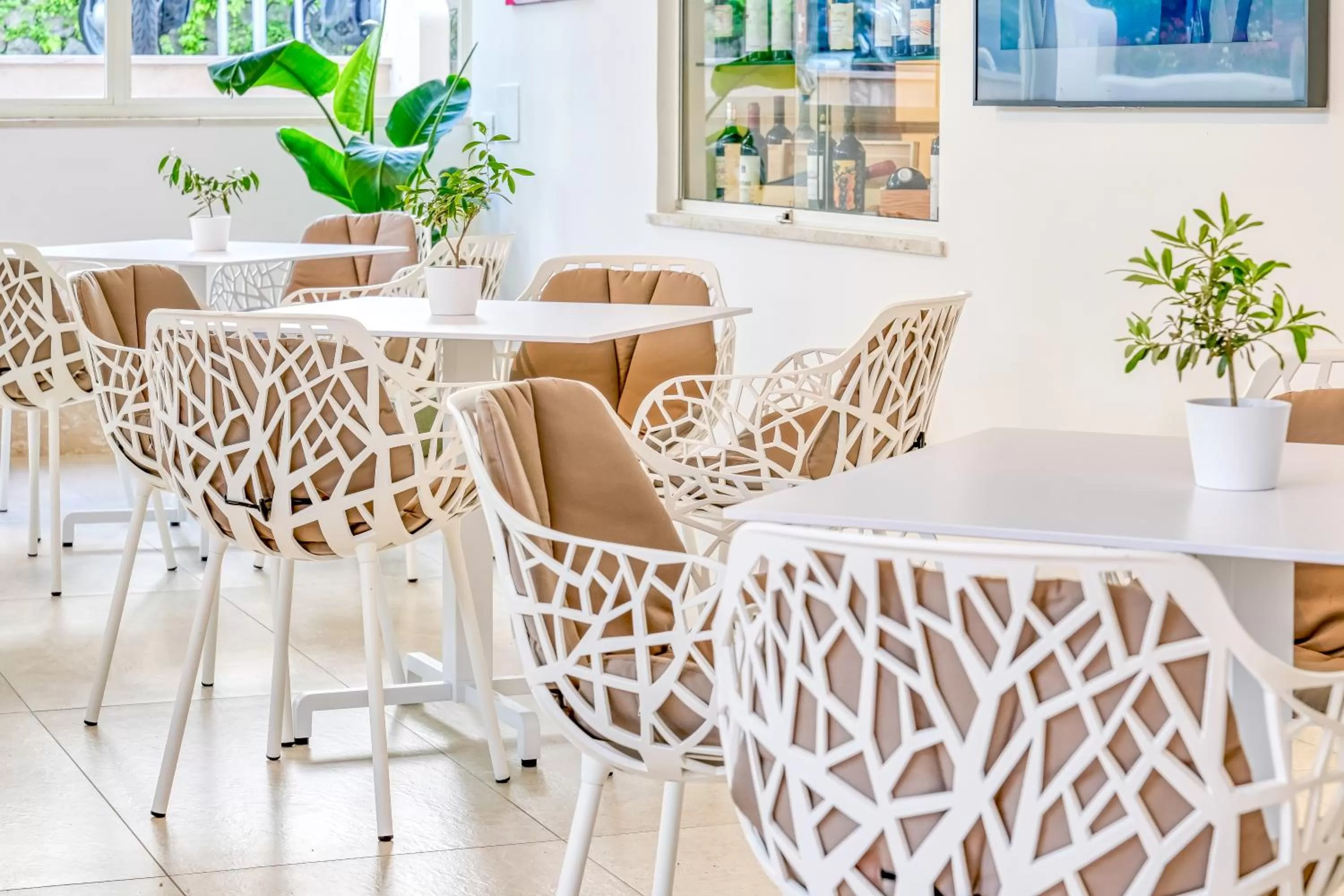 Restaurant/places to eat in Hotel Florida