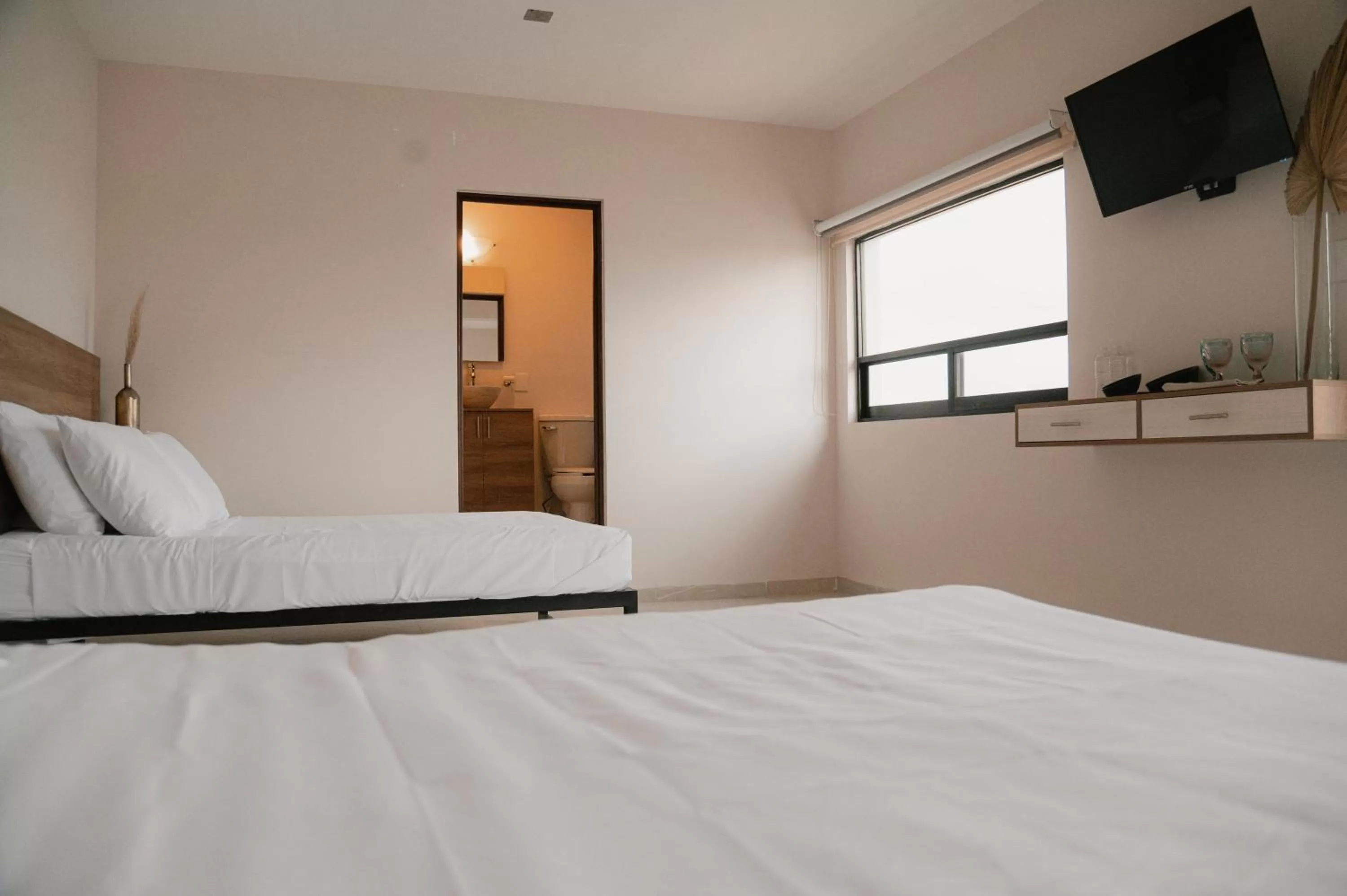 TV and multimedia, Bed in Hotel Fratelli