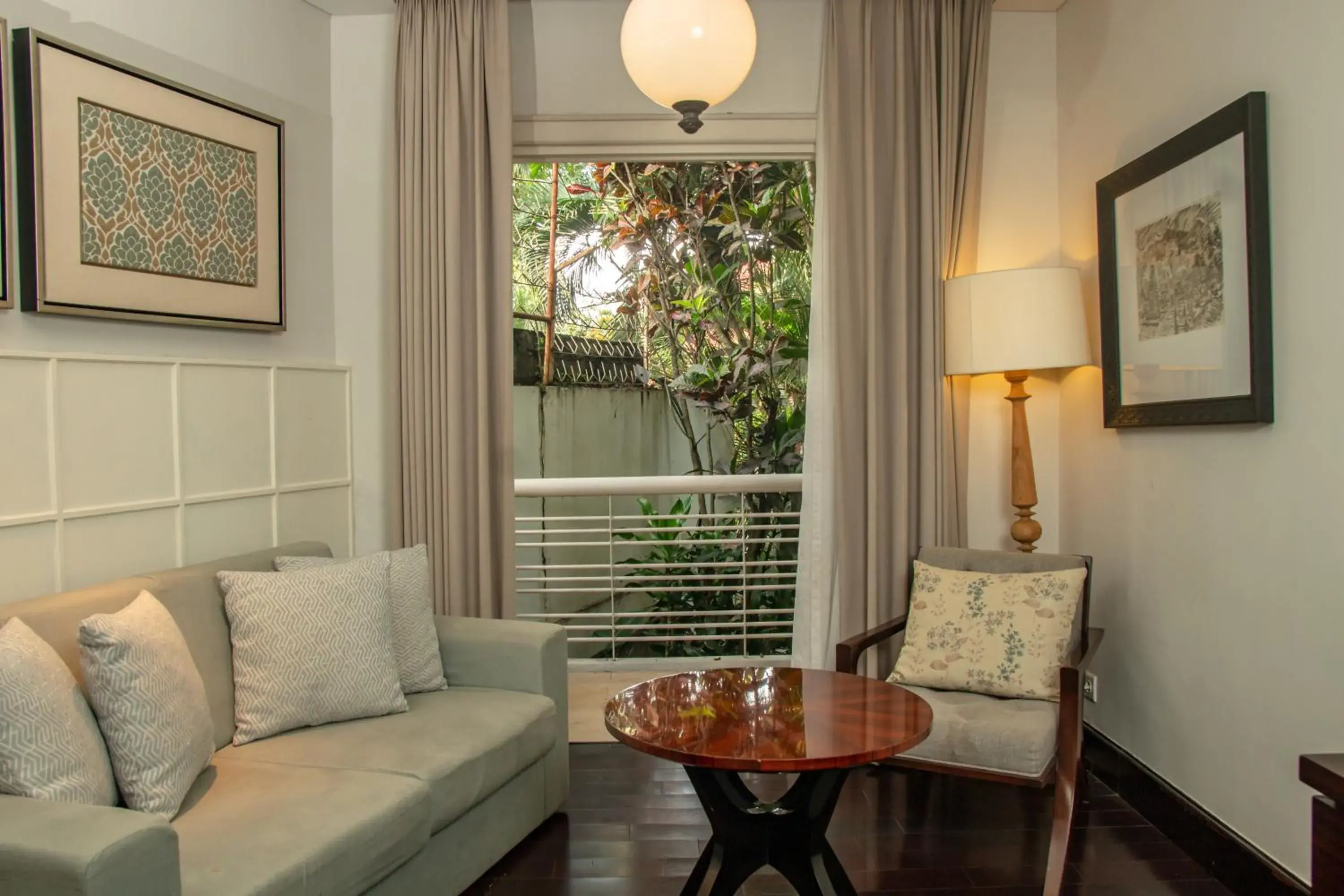 Seating Area in The Shalimar Boutique Hotel