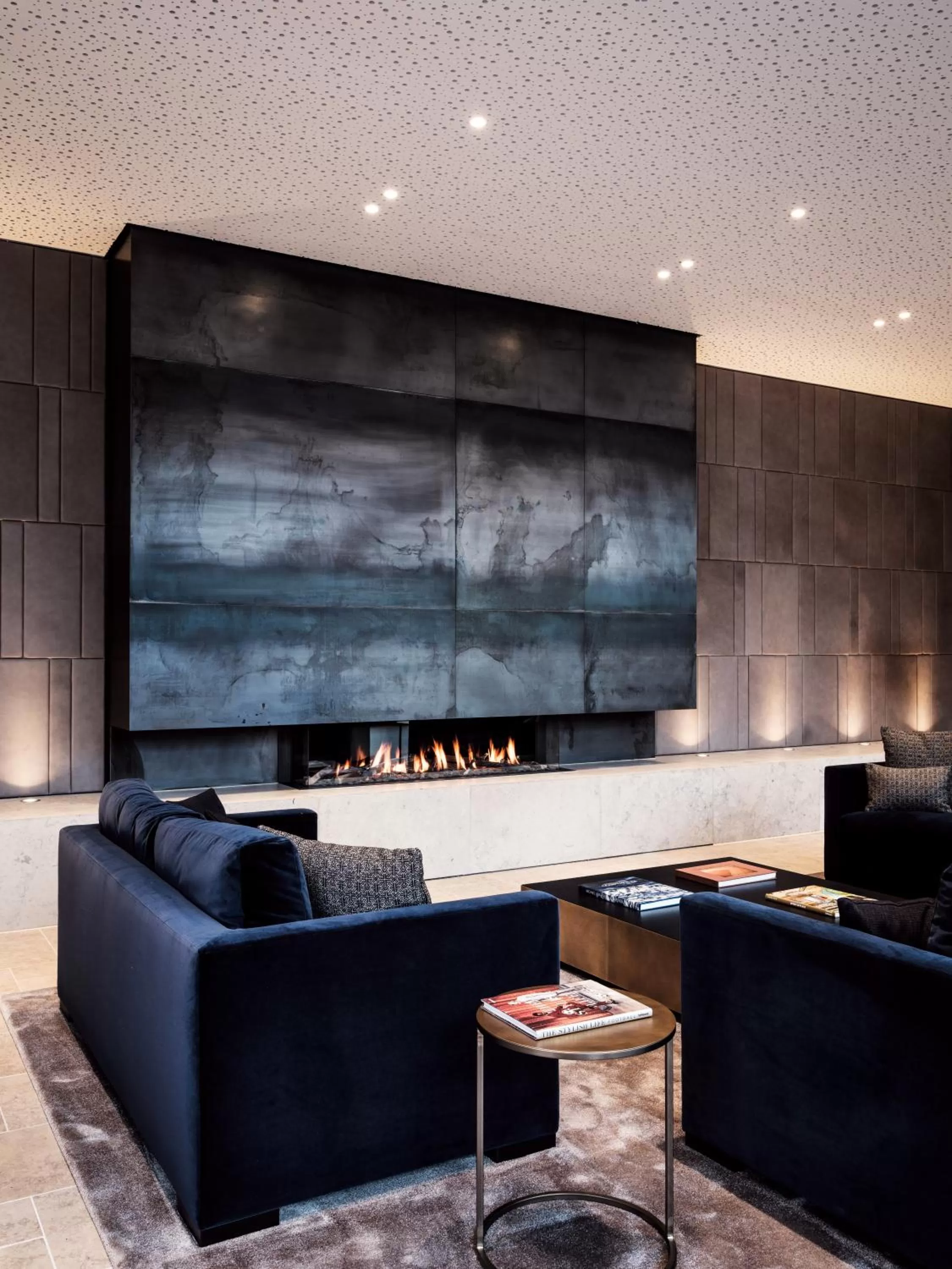 Lobby or reception in AMERON Neuschwanstein Alpsee Resort & Spa