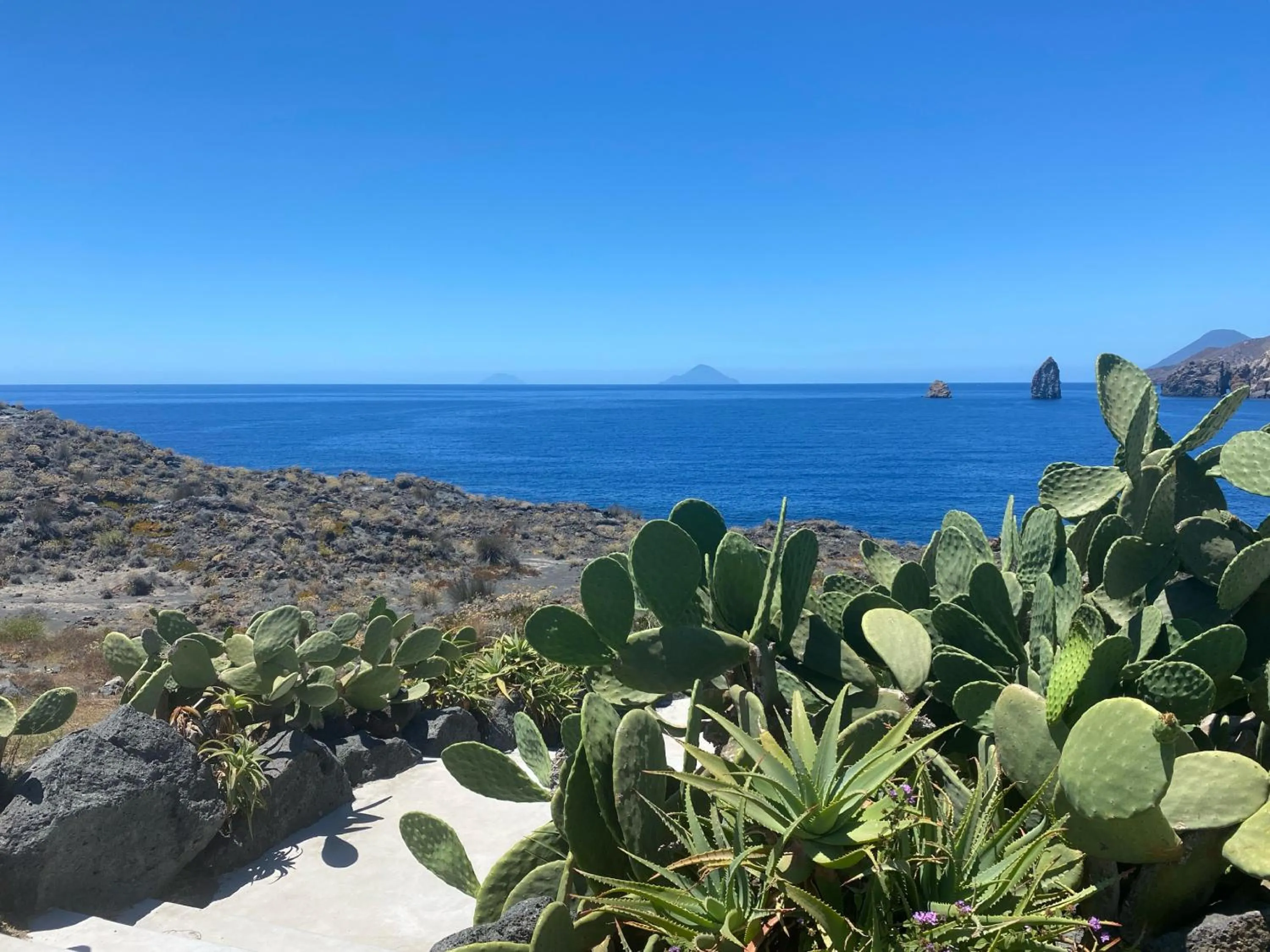 Day in Therasia Resort Sea and SPA - The Leading Hotels of the World