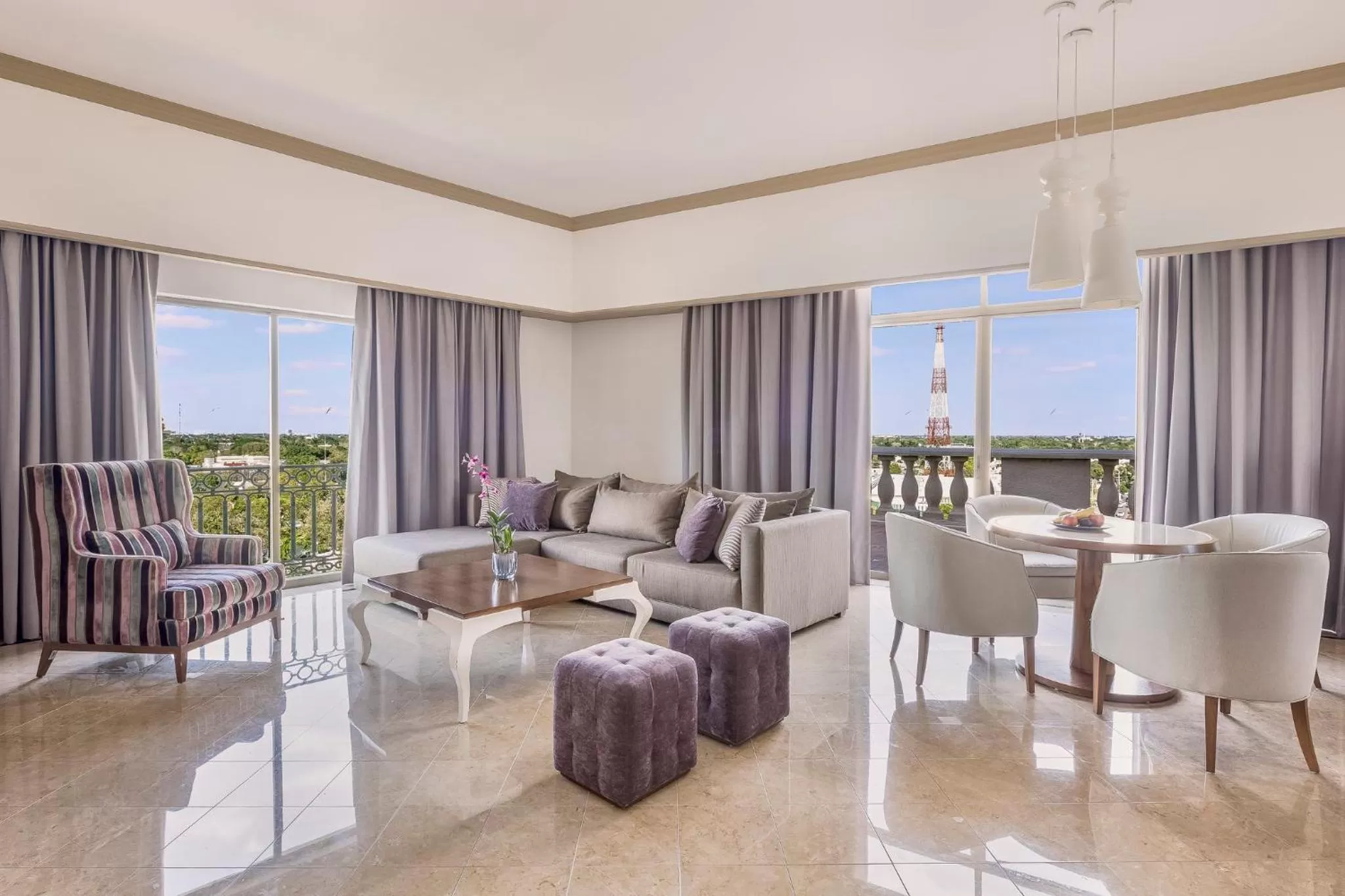 Photo of the whole room in Fiesta Americana Merida