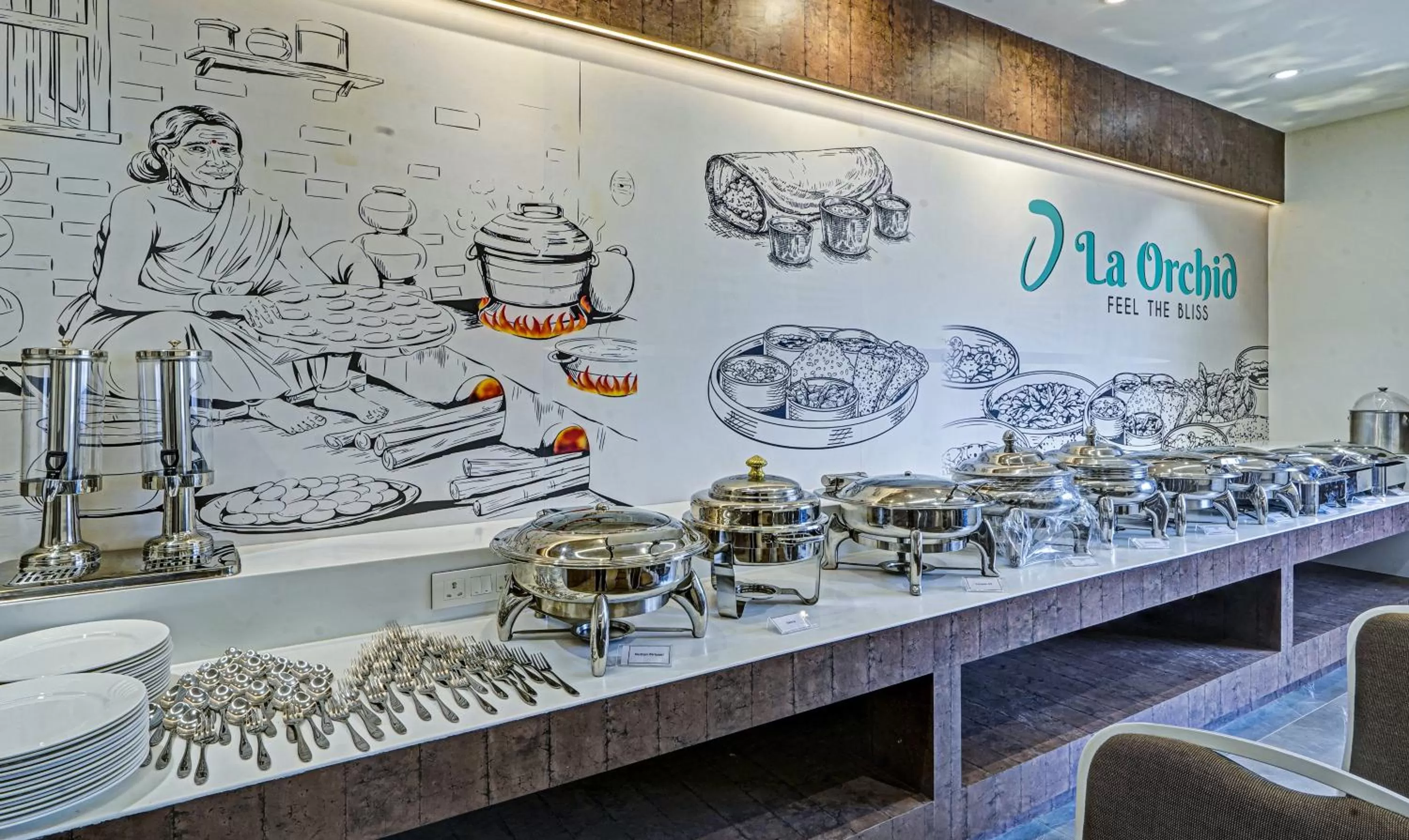 Food and drinks in Treebo Premium La Orchid, Big Temple