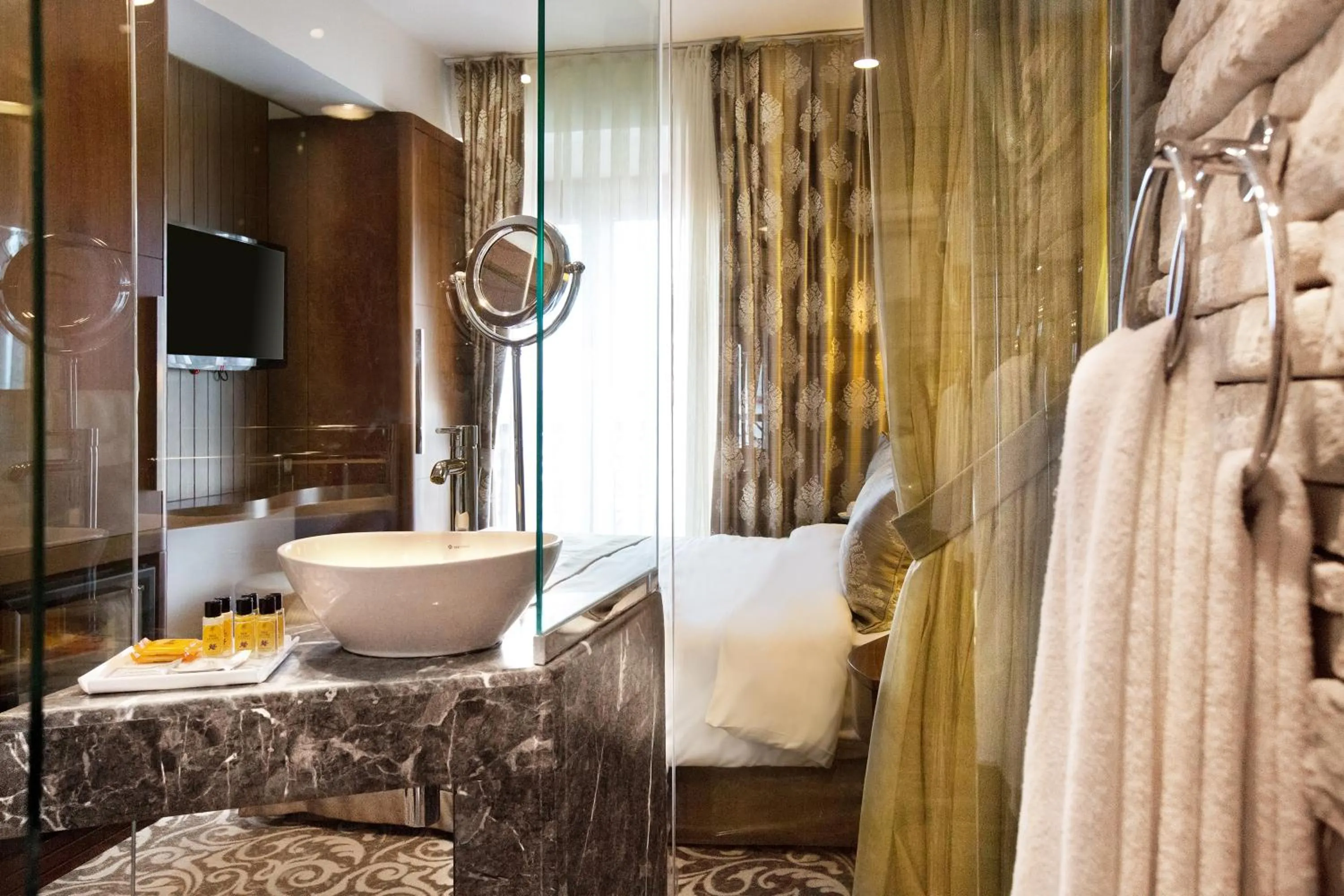 Bedroom in Taksim Pera Center Hotel