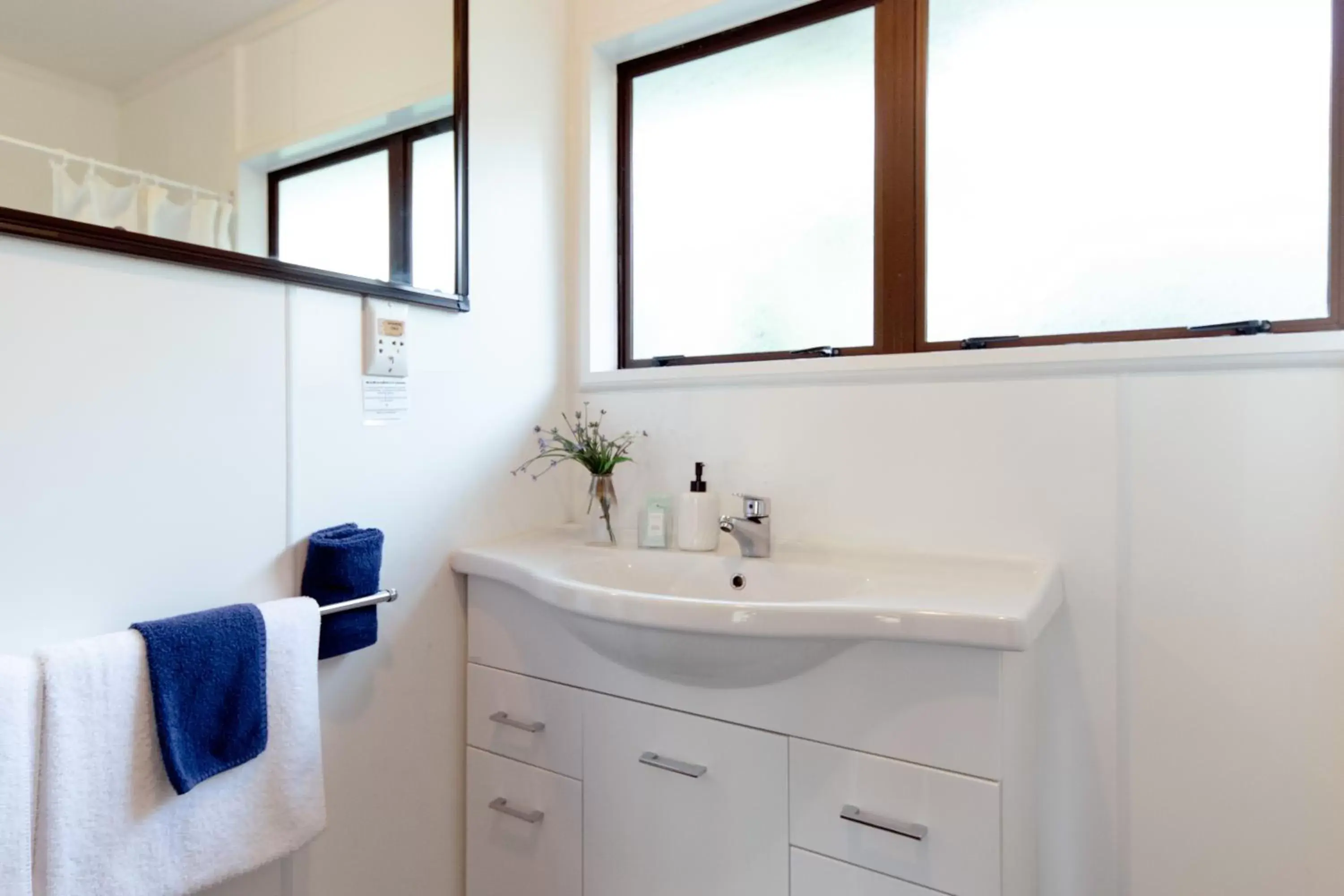 Bathroom in Aotearoa Lodge