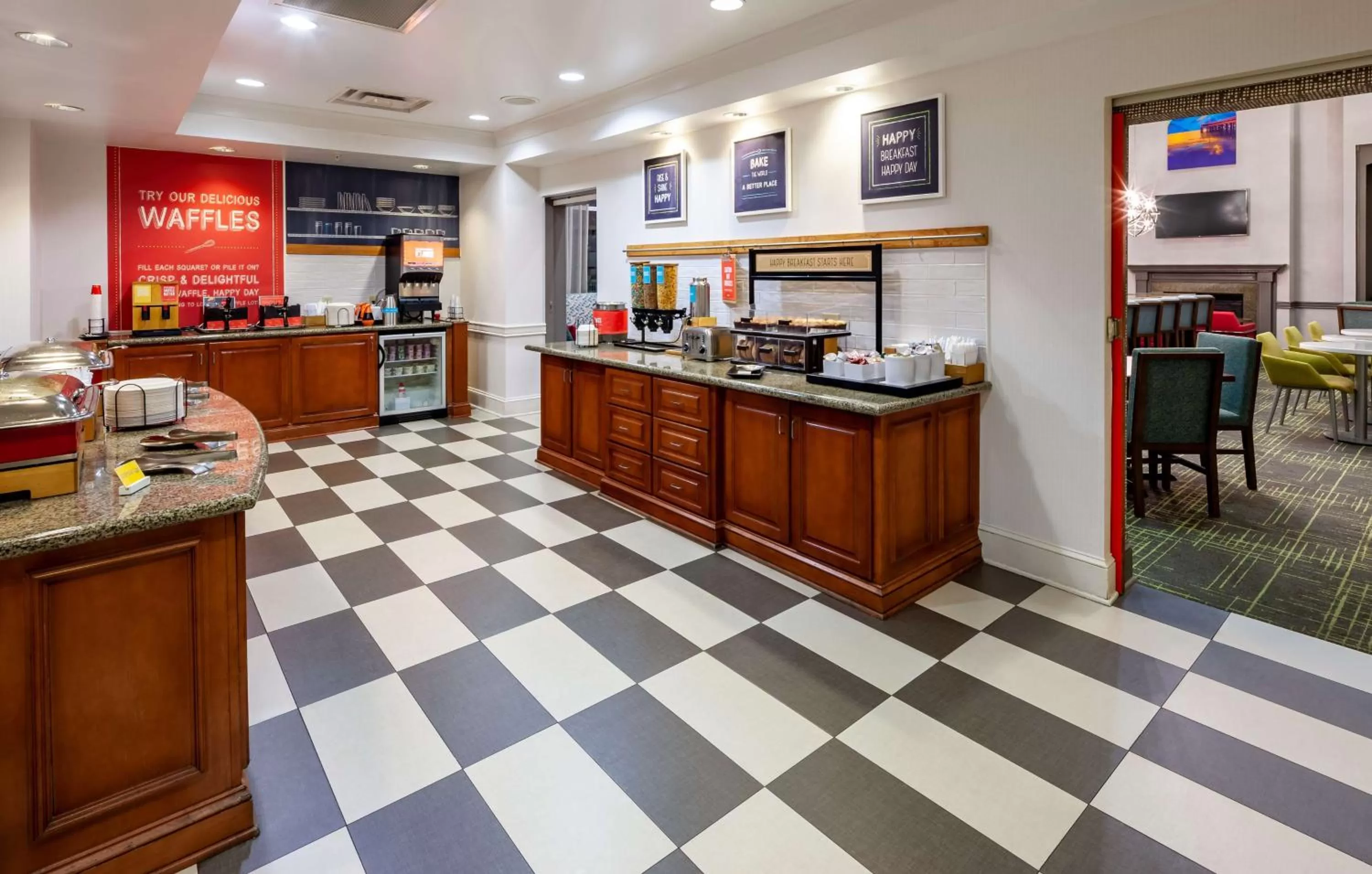 Breakfast in Hampton Inn & Suites Mobile I-65@ Airport Boulevard