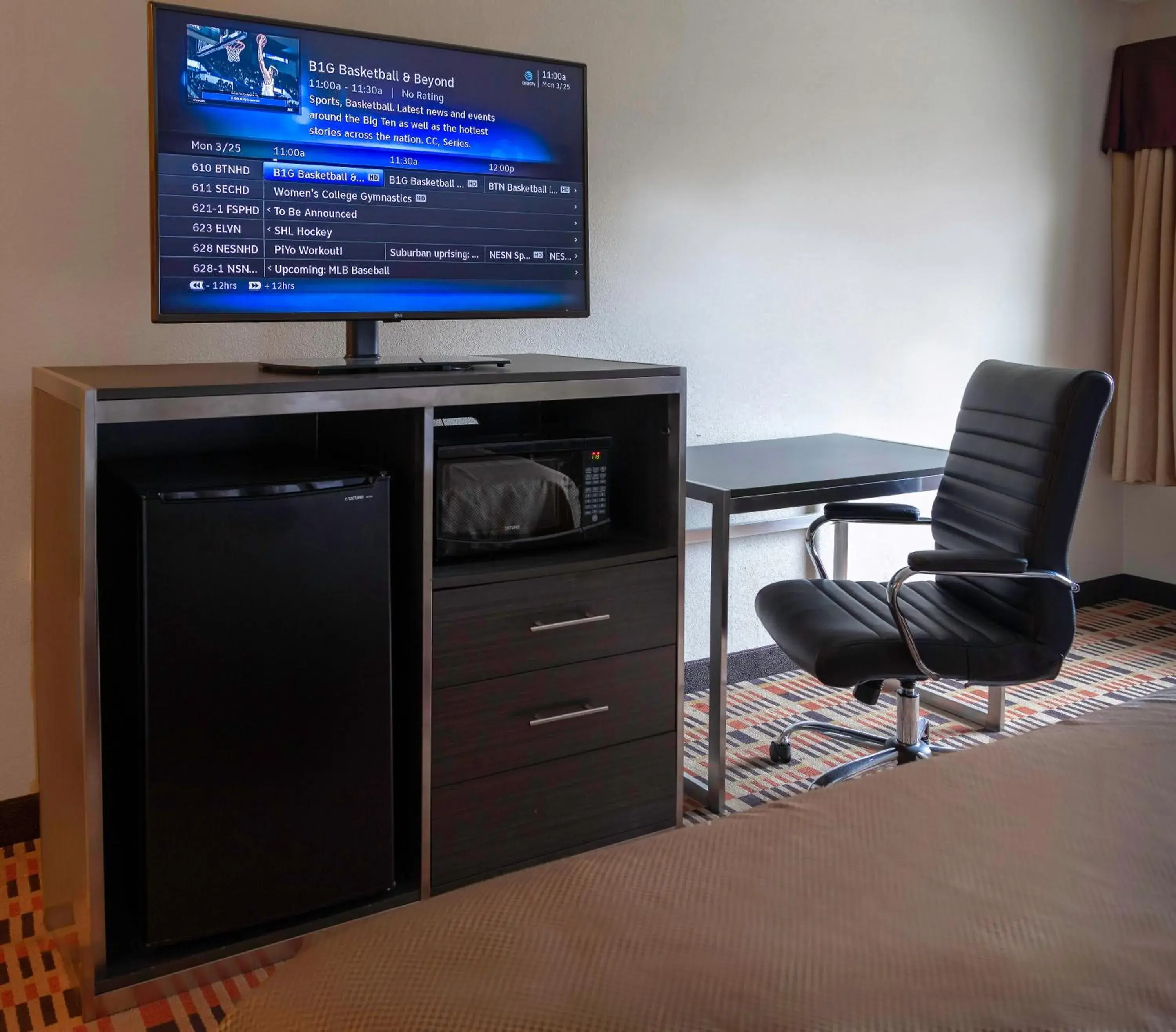 TV and multimedia, TV/Entertainment Center in Wingate by Wyndham Somerset