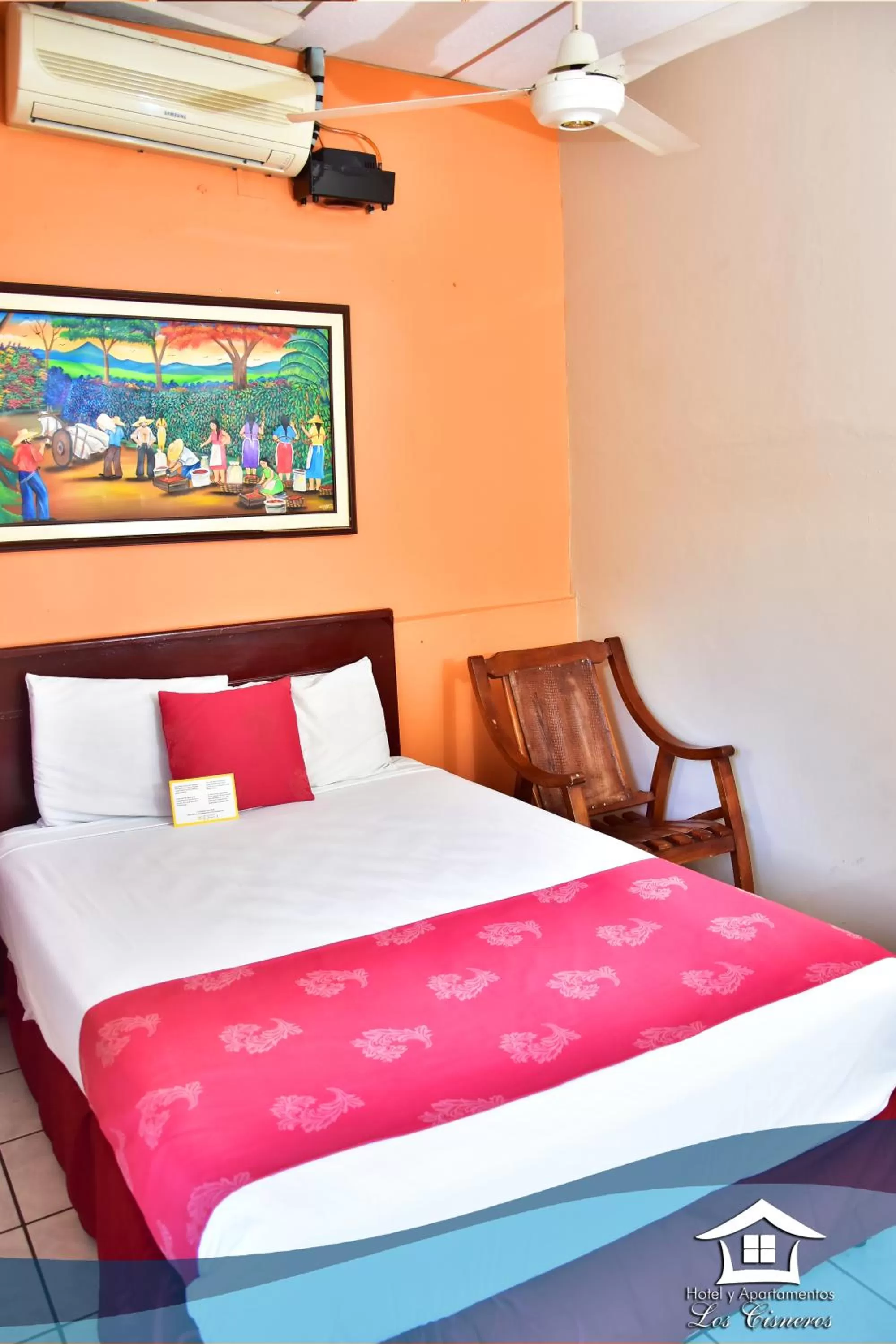 Photo of the whole room, Bed in Hotel y Apartments Los Cisneros