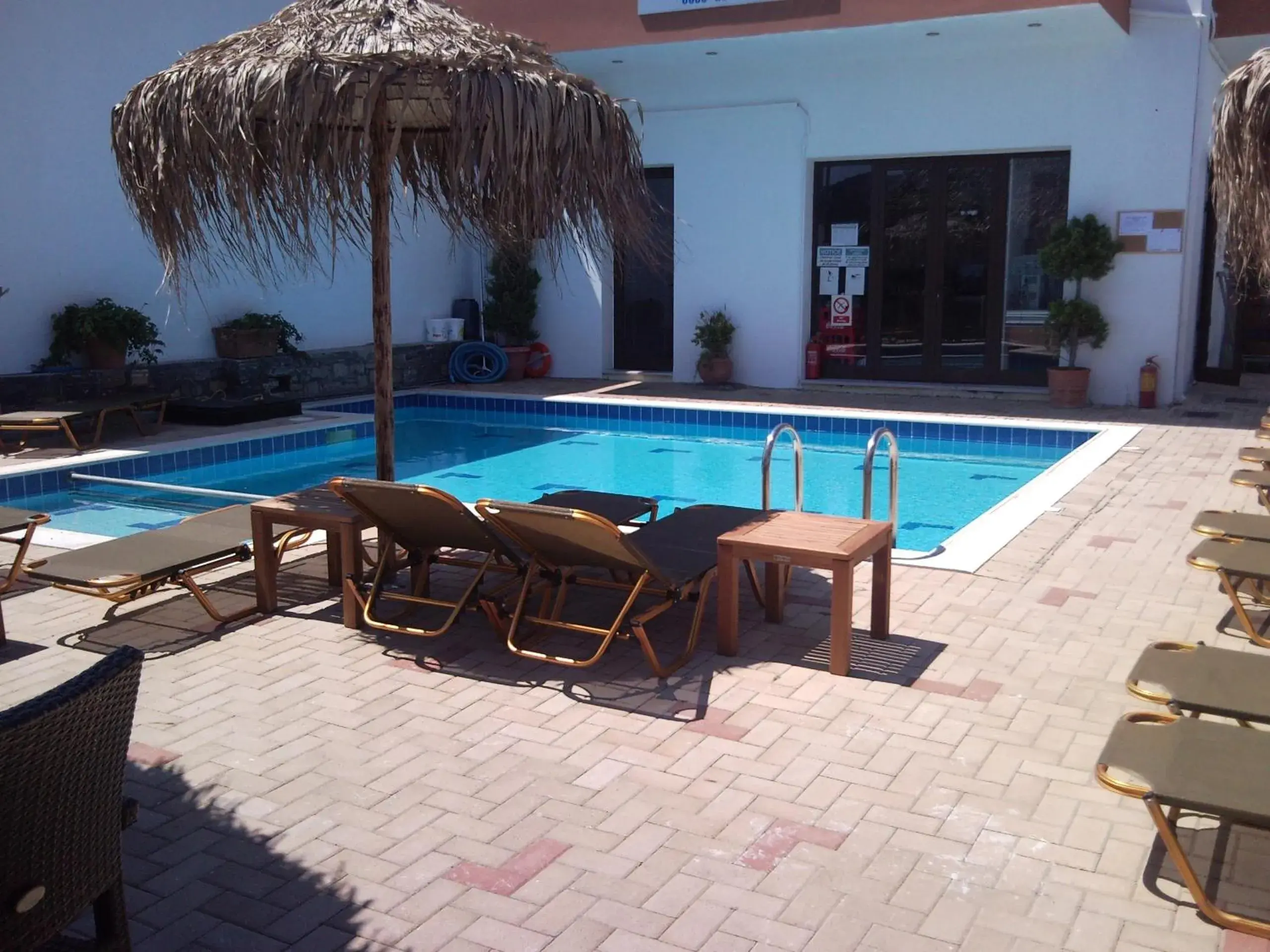 Swimming Pool in Elounda Sunrise Apartments