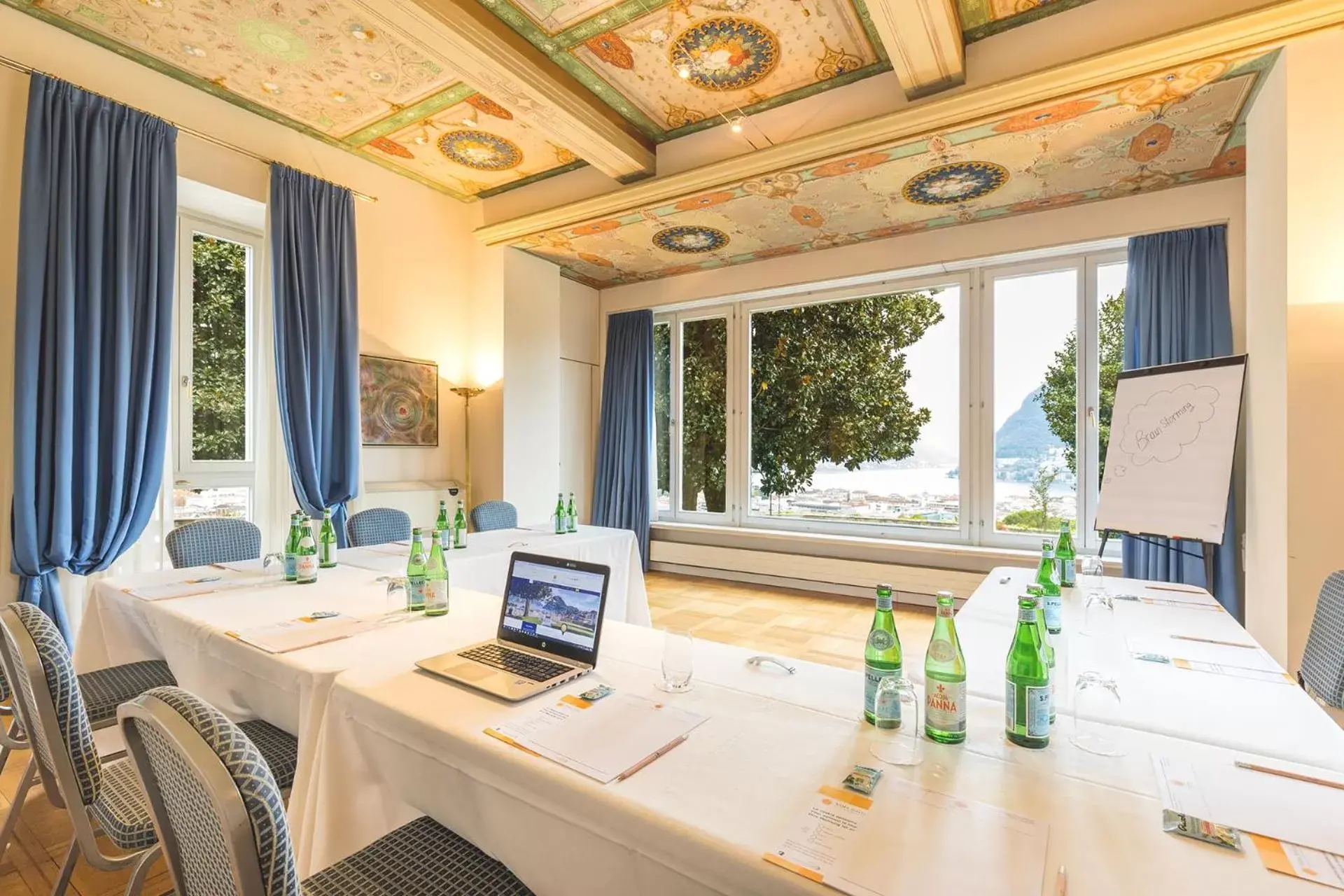 Meeting/conference room in Villa Sassa Hotel, Residence & Spa - Ticino Hotels Group