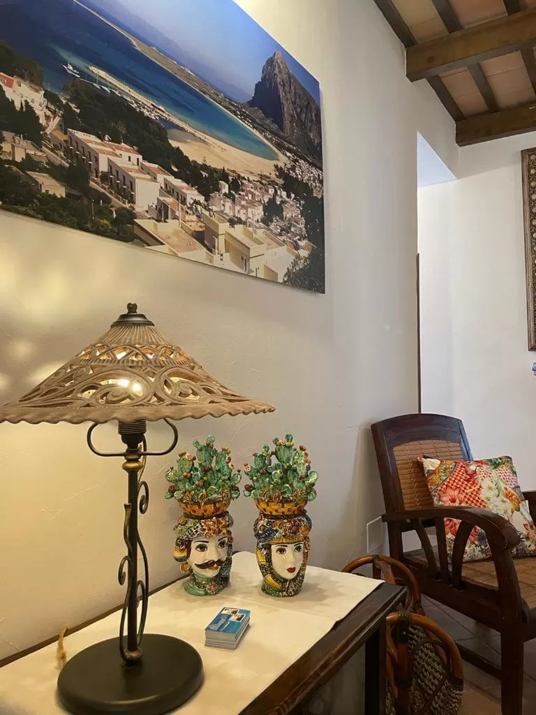 Seating Area in Ai Dammusi Rooms