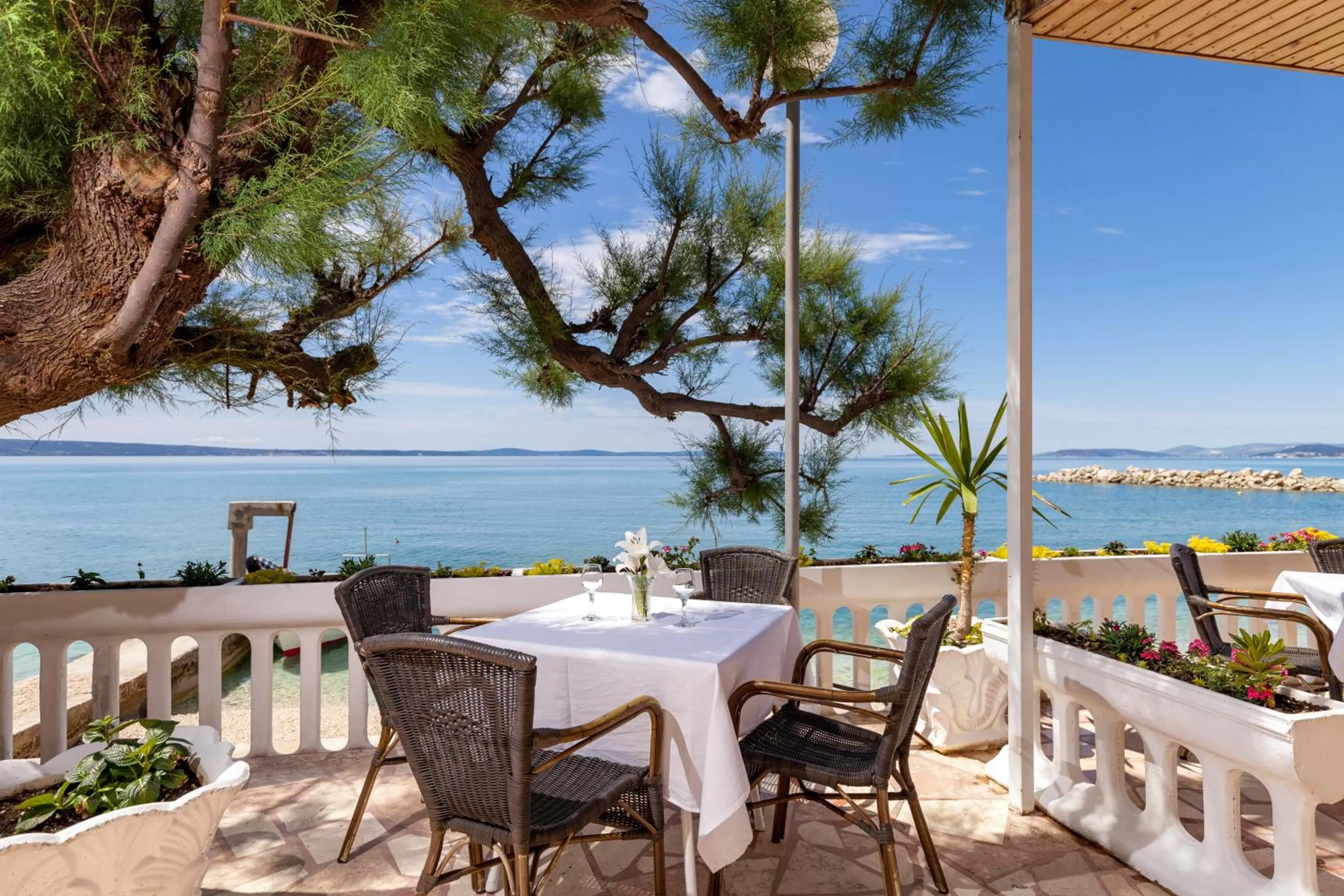 Property building in Rooms Marinac