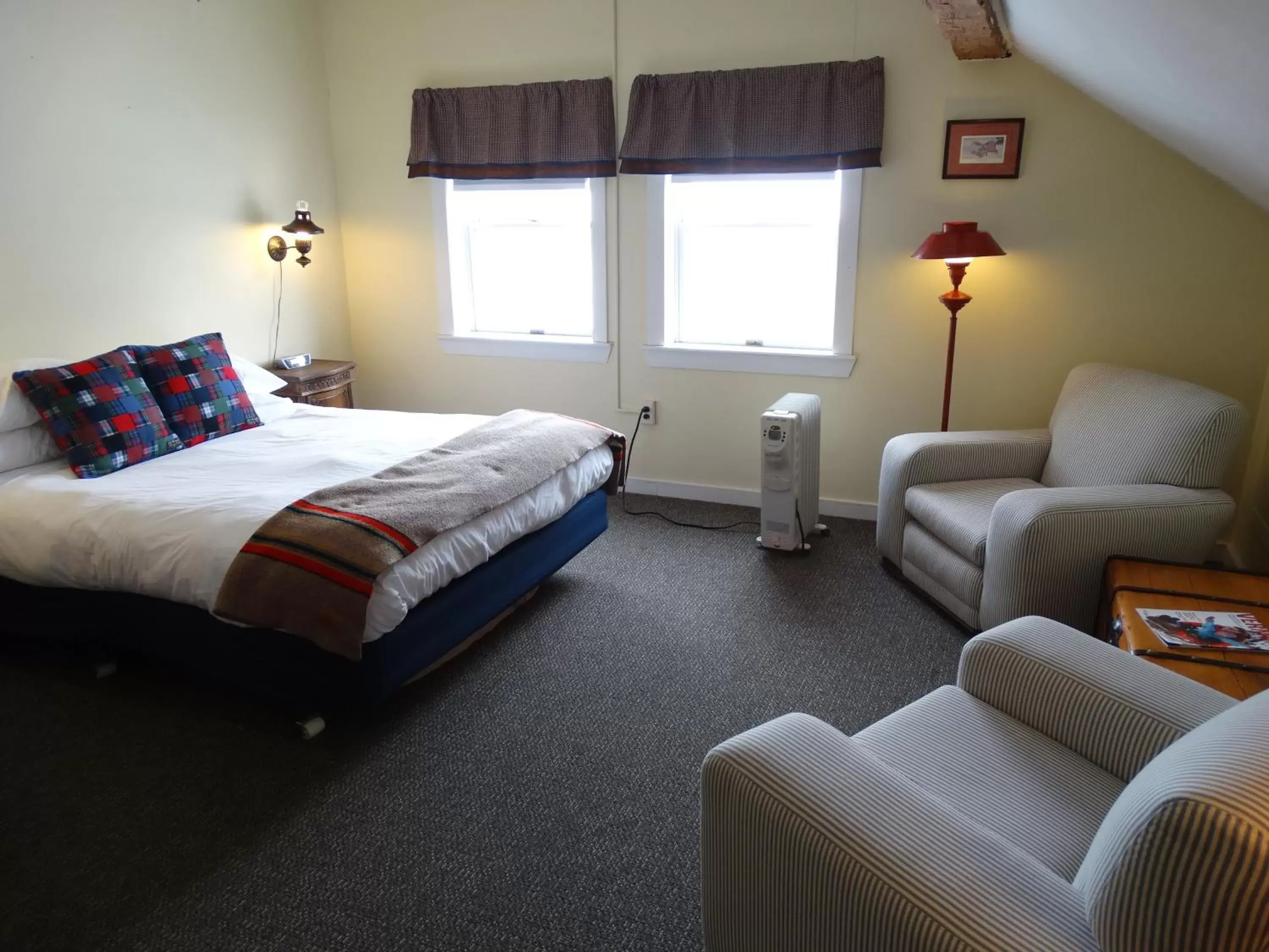 Bed in Shoreham Inn Bed & Breakfast