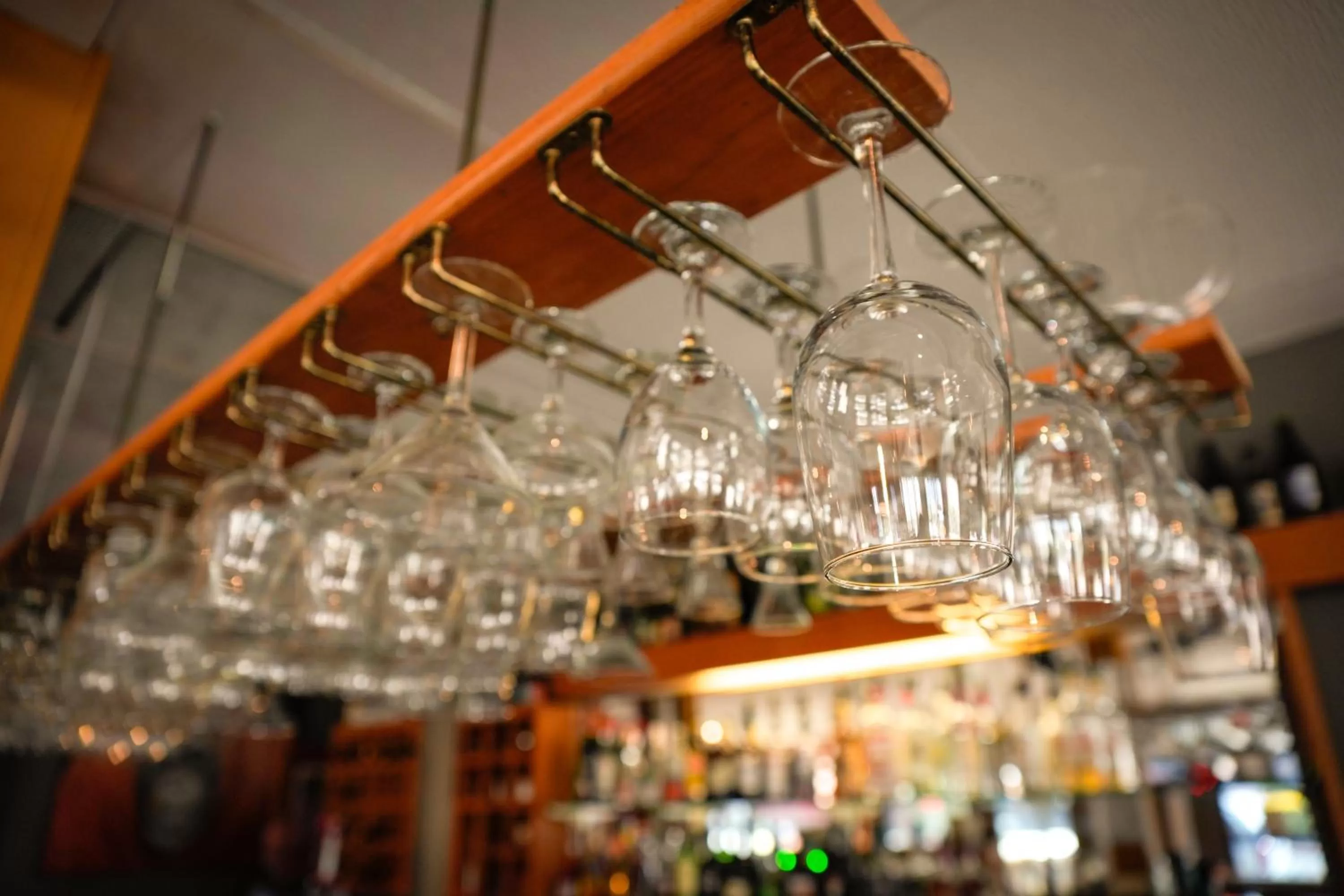 Restaurant/places to eat in Thunderbird Motor Inn