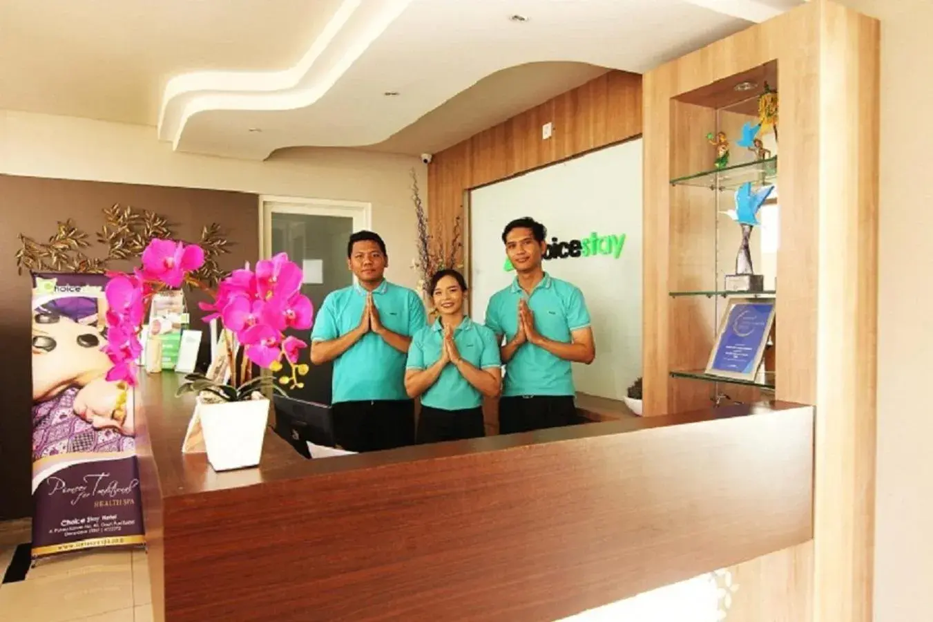 Staff, Lobby/Reception in Choice Stay Hotel Denpasar