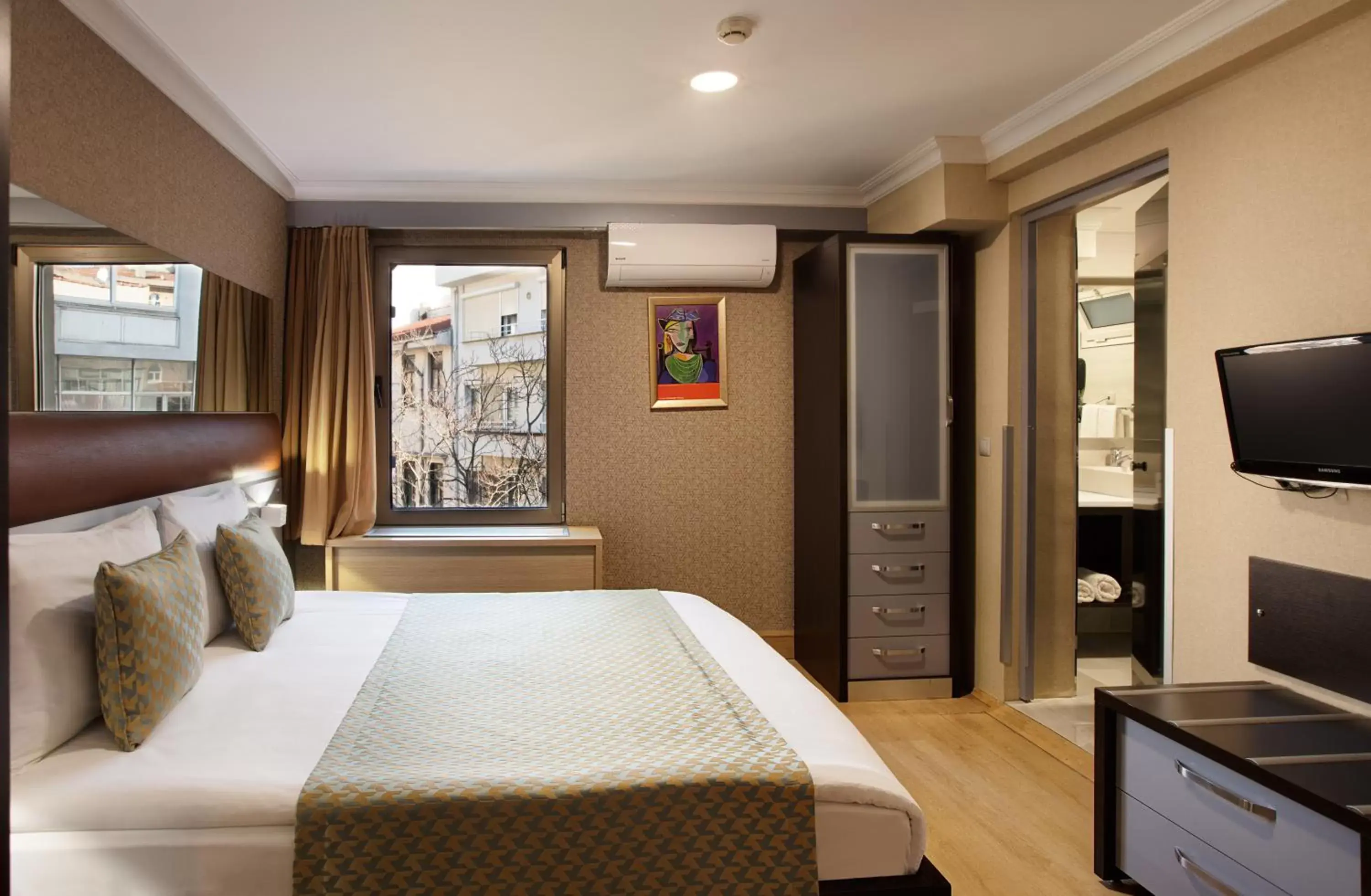 Bed in Gallery Residence & Hotel Nişantaşı