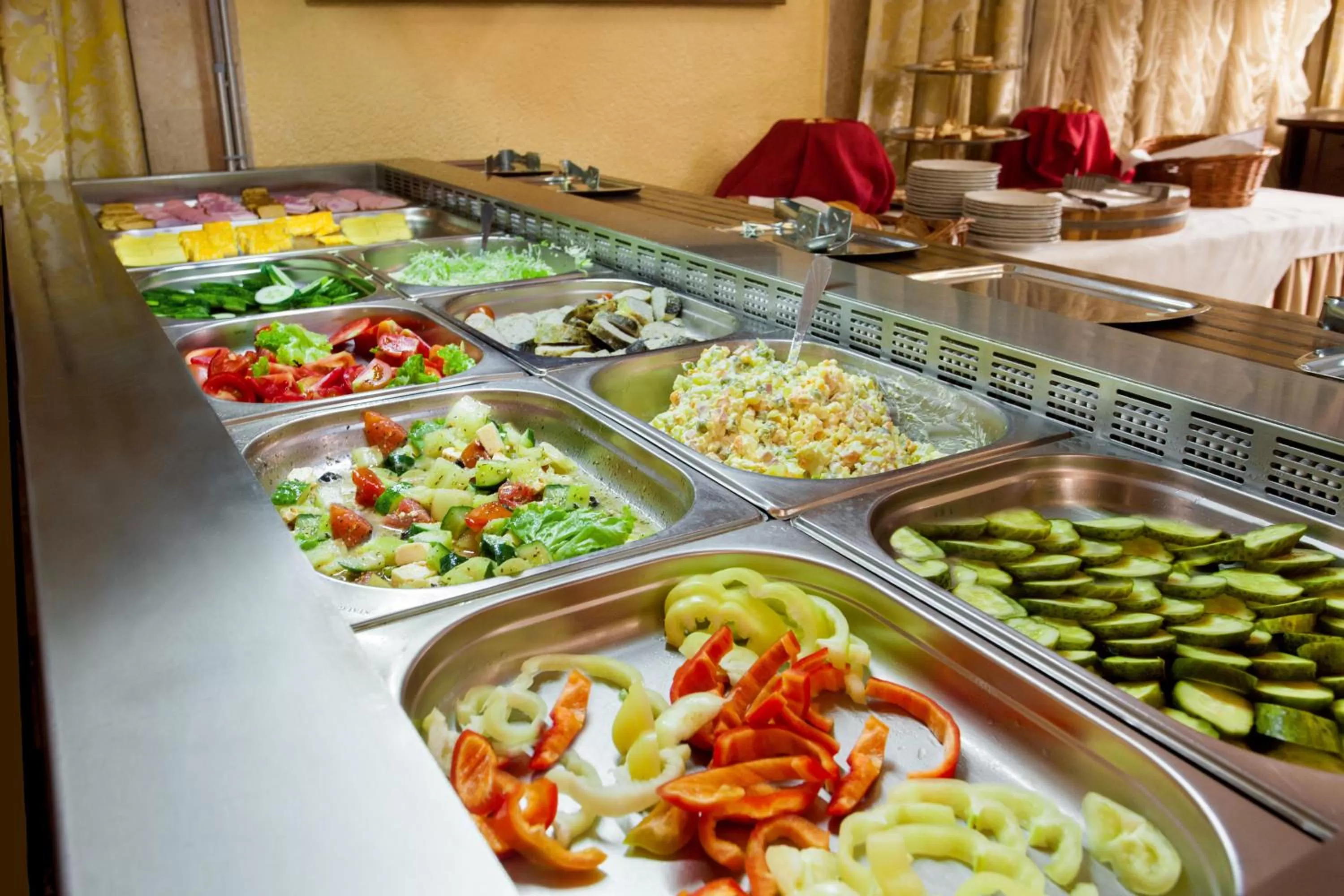 Restaurant/places to eat in Conference Hotel Suputnyk