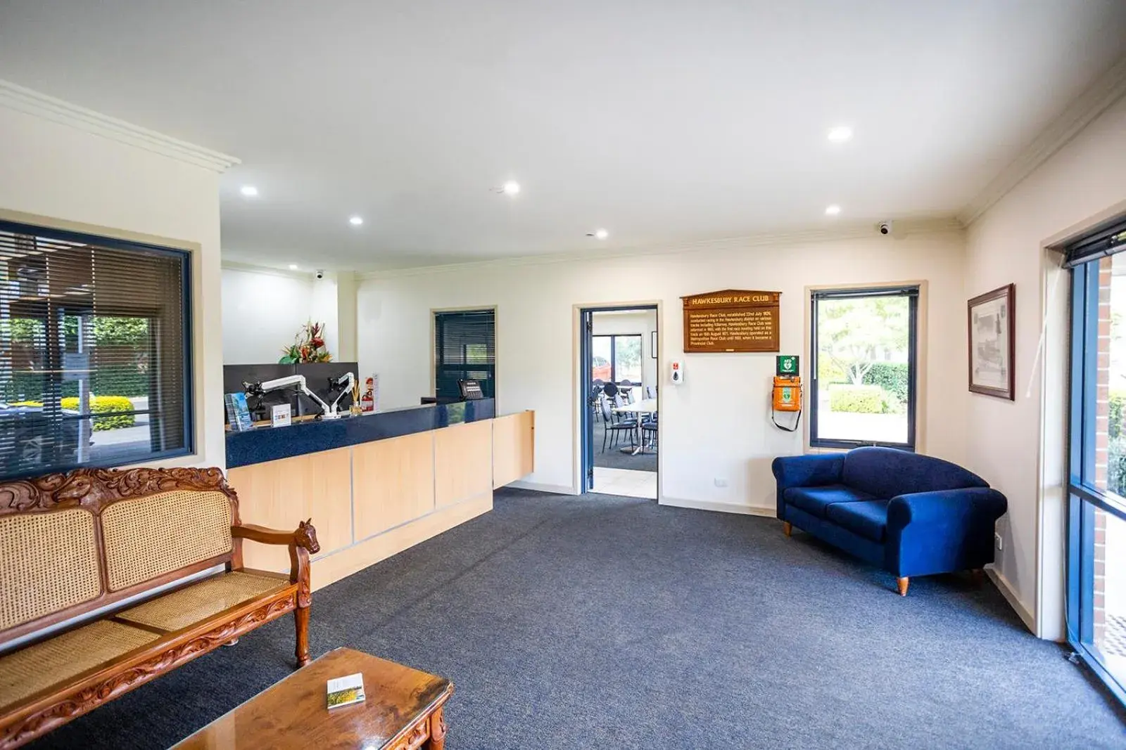 Property building, Lobby/Reception in Hawkesbury Race Club Motel