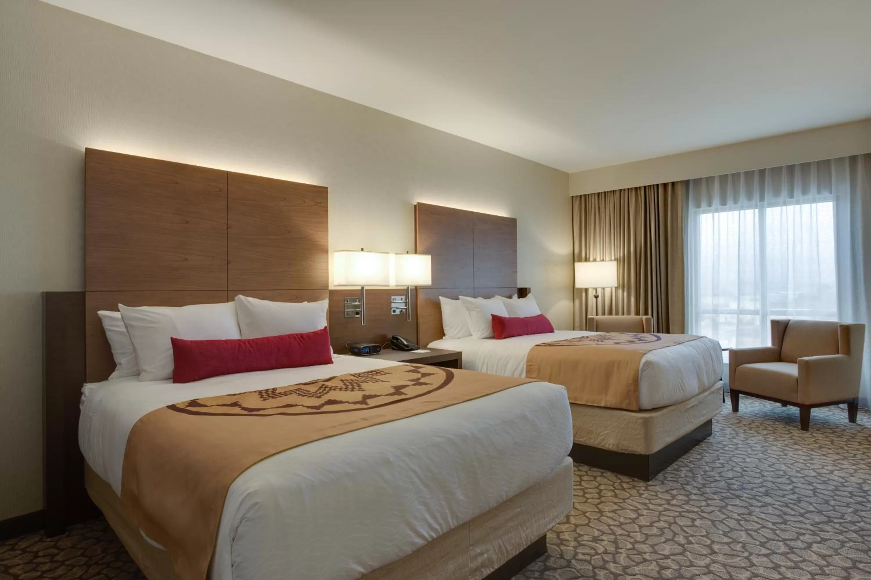 Bed in Cliff Castle Casino Hotel