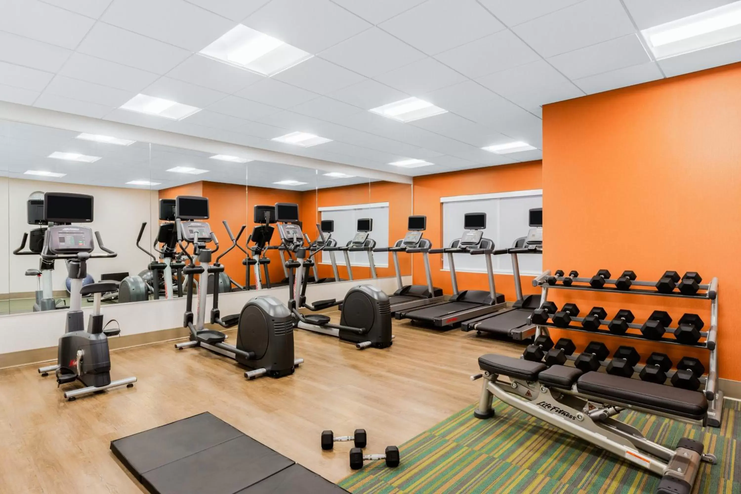 Fitness centre/facilities, Fitness Center/Facilities in Holiday Inn Express & Suites - Union Gap - Yakima Area, an IHG Hotel