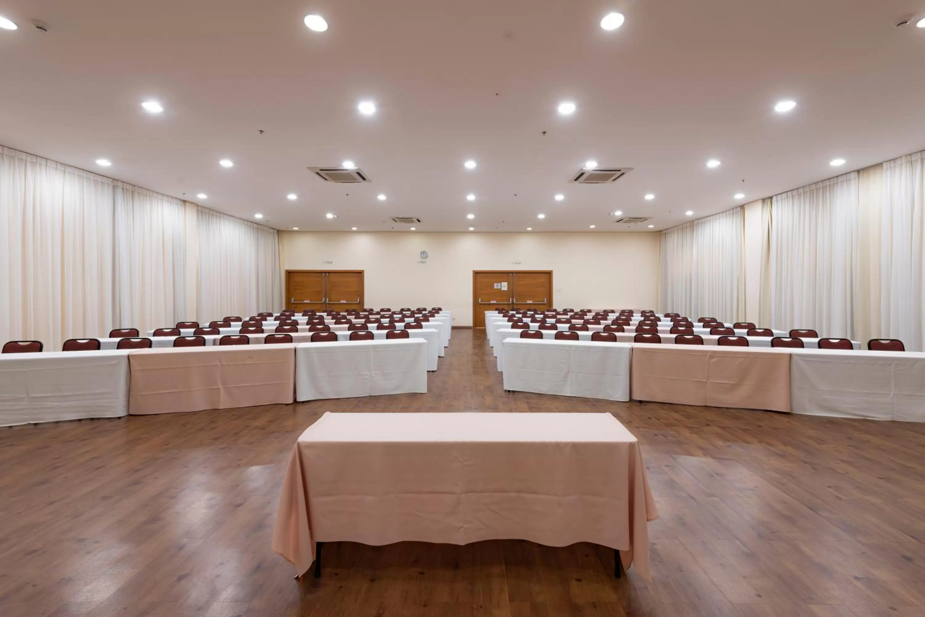 Meeting/conference room in Monreale Plus São José dos Campos