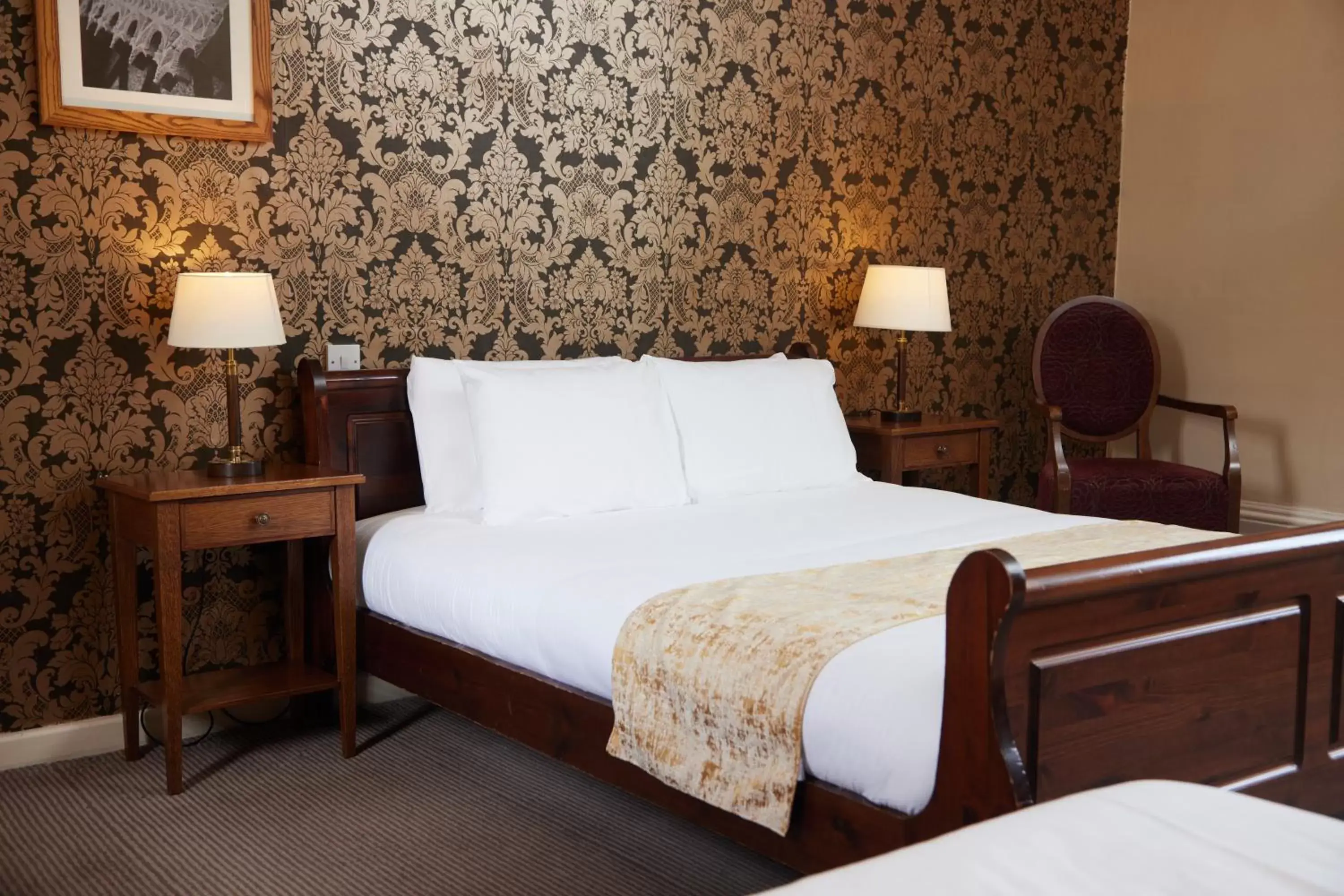 Bedroom, Bed in Kings Arms Hotel by Greene King Inns