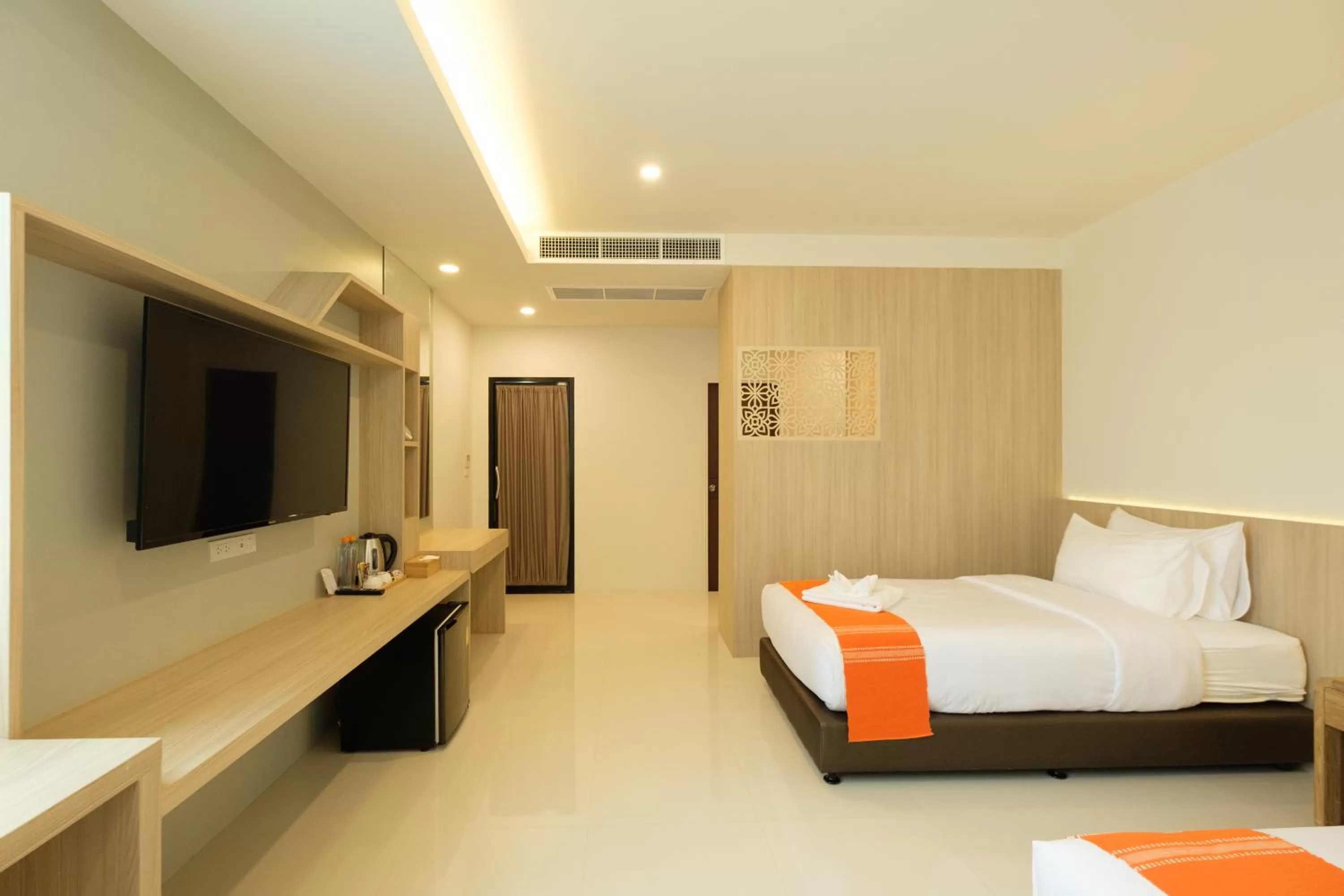 Bed in Monte Maesot hotel