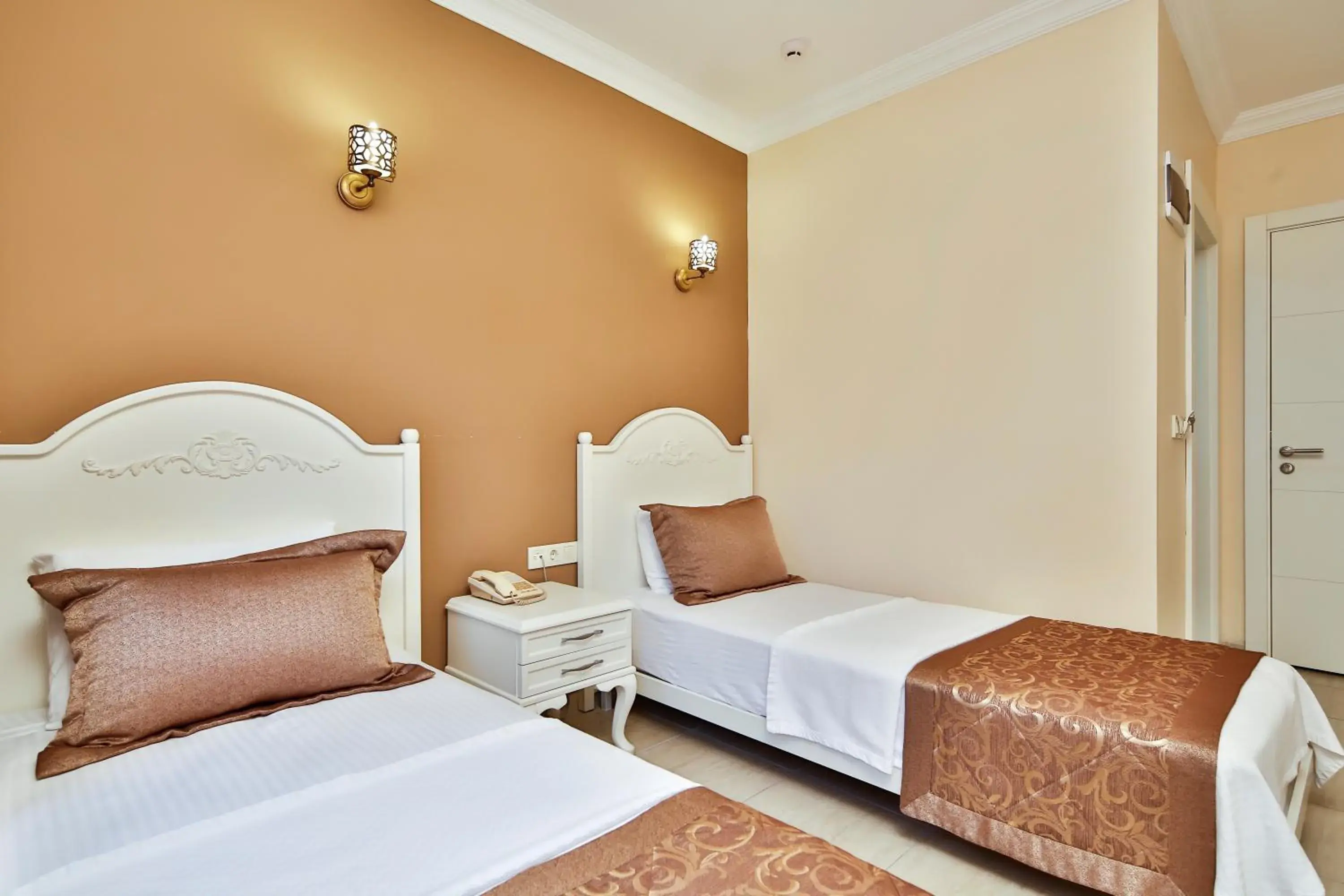 Bedroom, Bed in Enda Boutique Hotel Kalkan