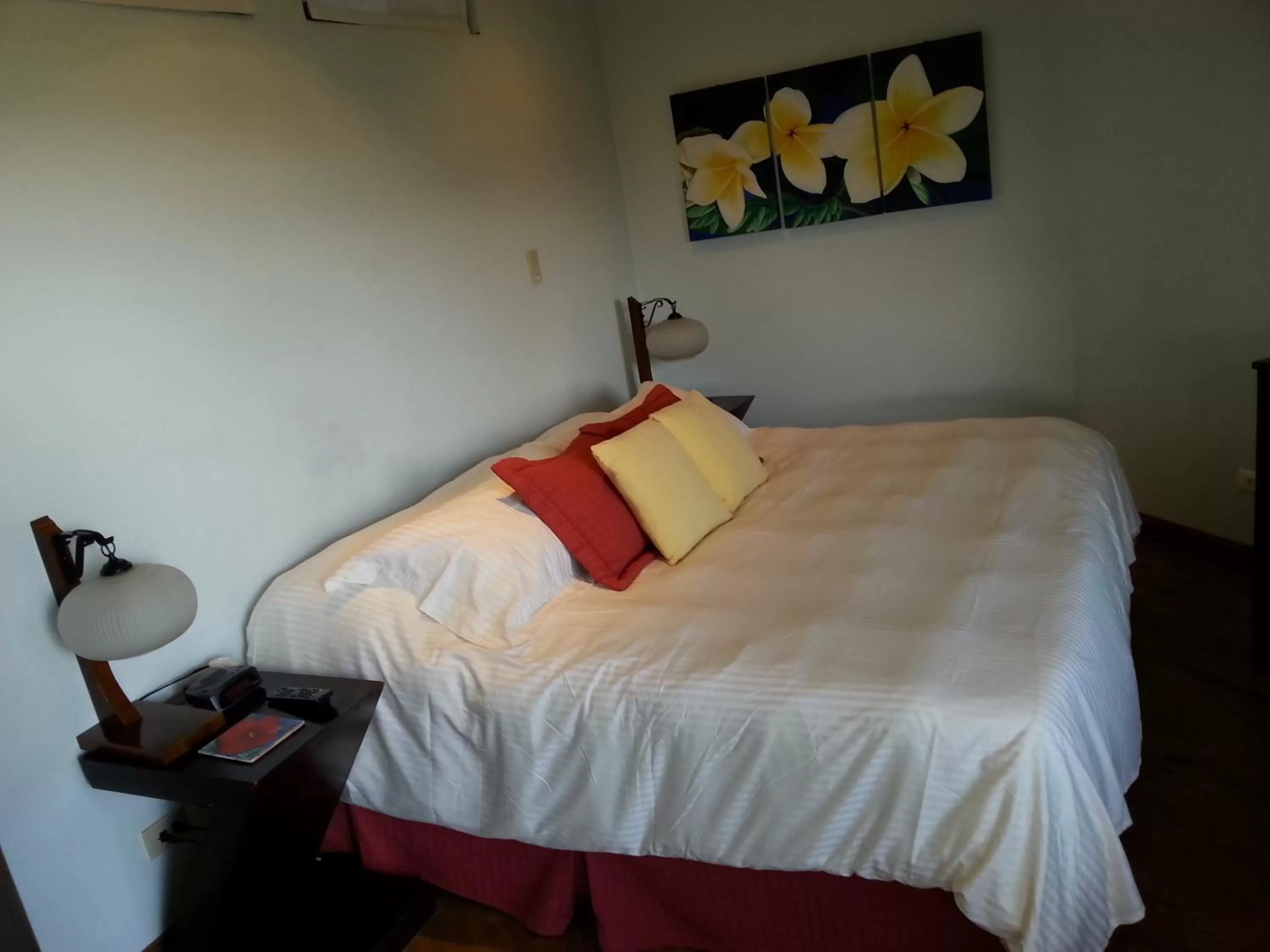 Photo of the whole room, Bed in Out of Bounds Boutique Hotel