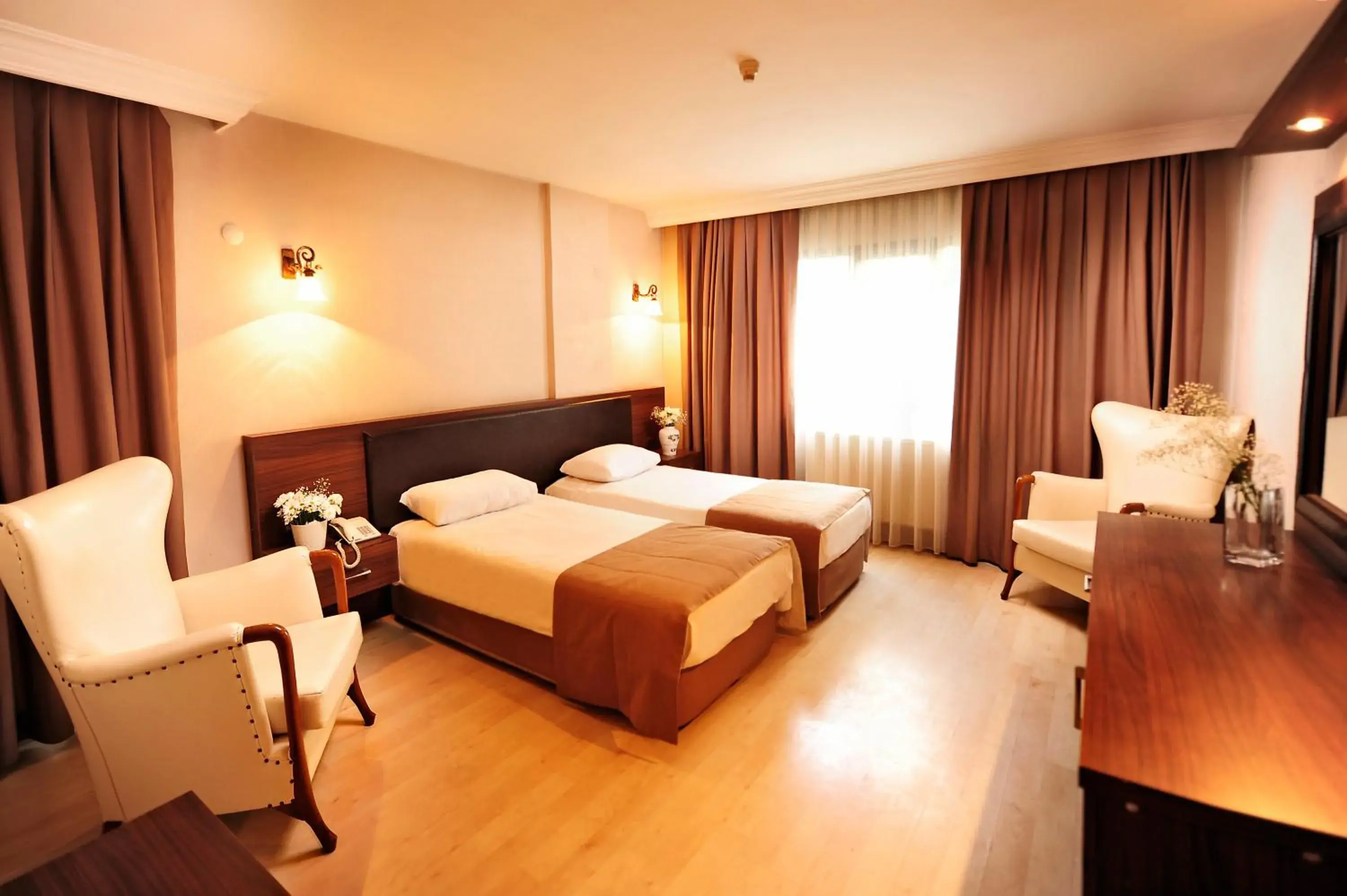 Bedroom in Ustun Hotel Alsancak