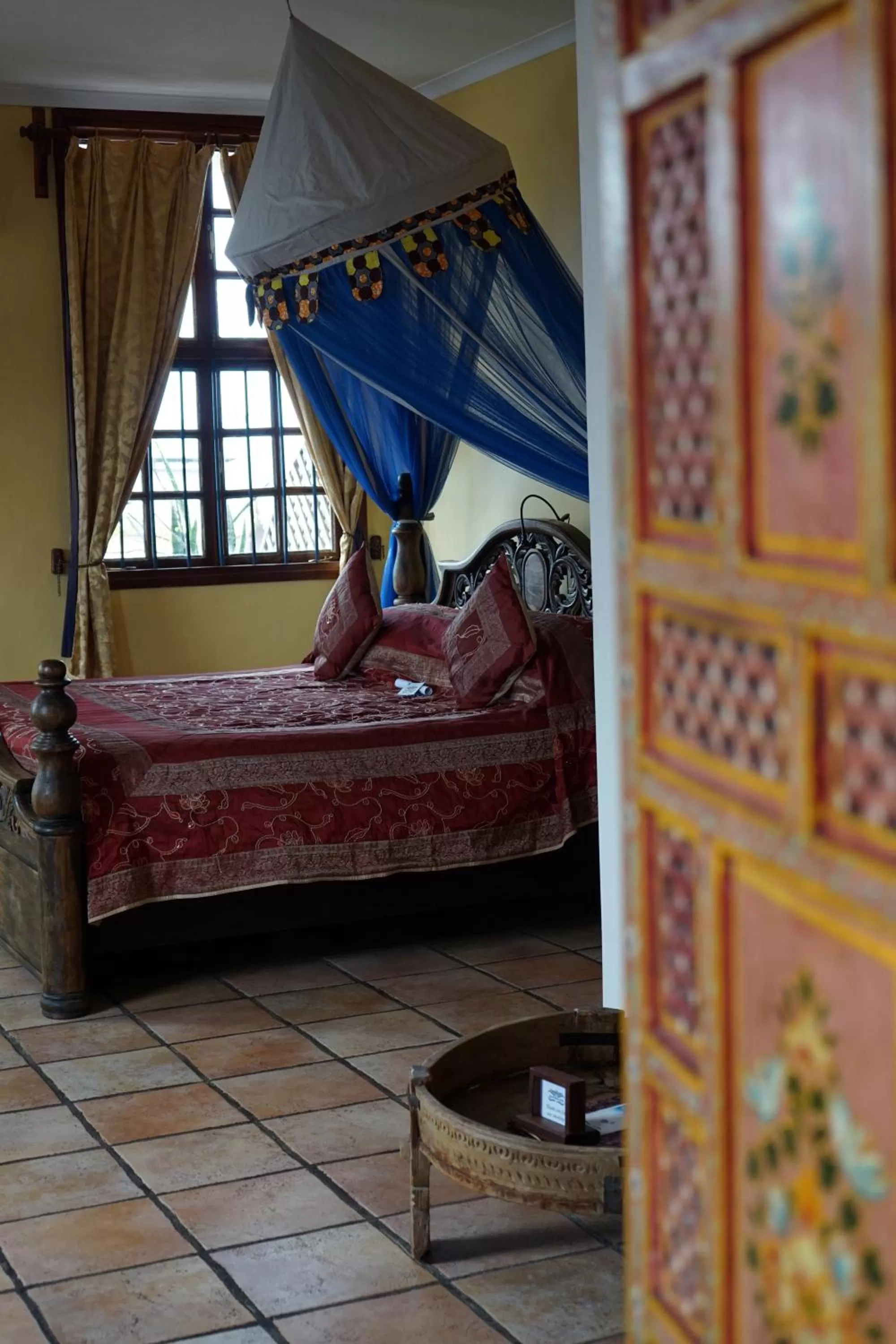 Photo of the whole room, Bed in Zanzibar Palace Hotel