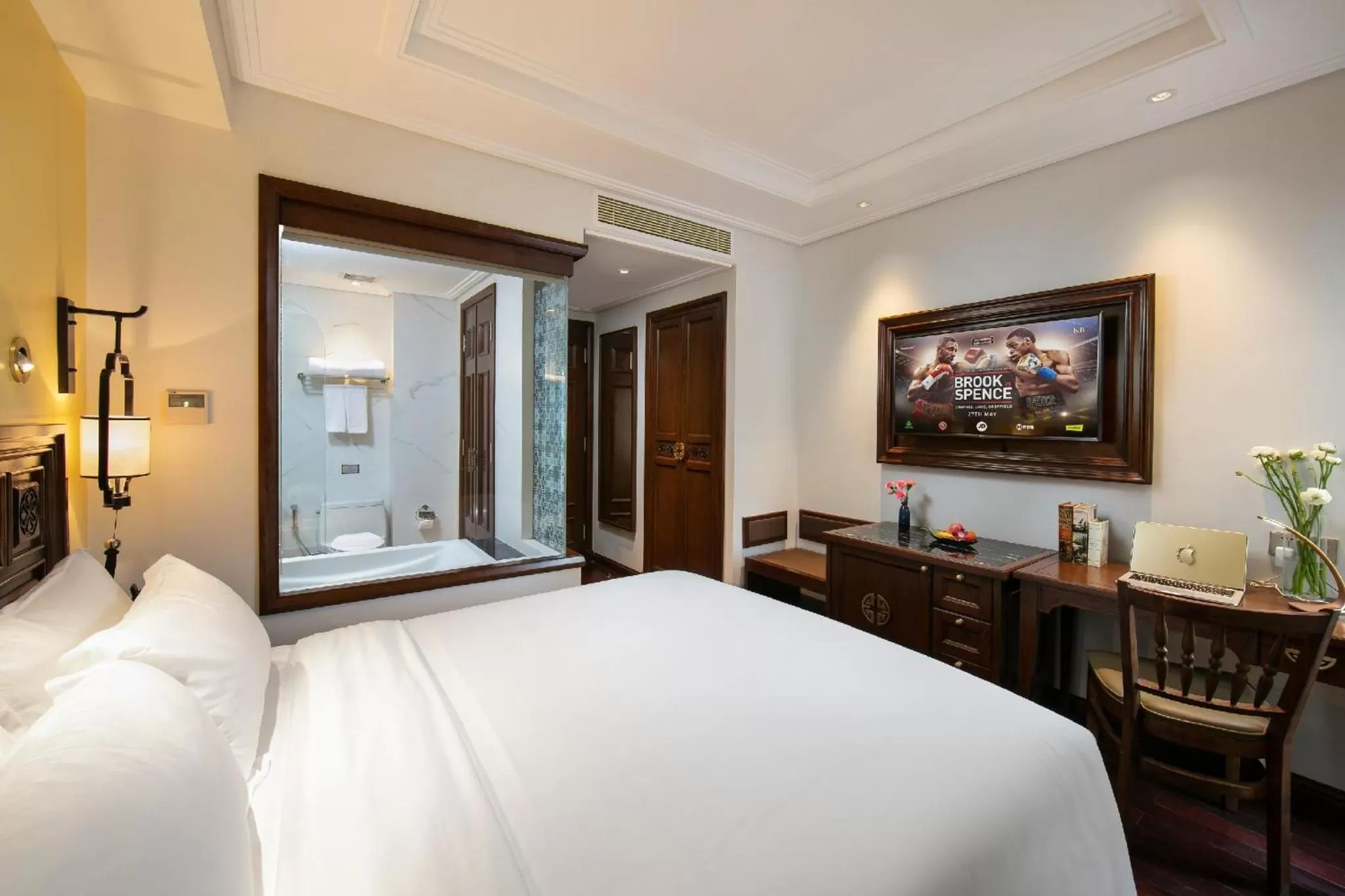 Bathroom, Bed in San Grand Hotel & Spa