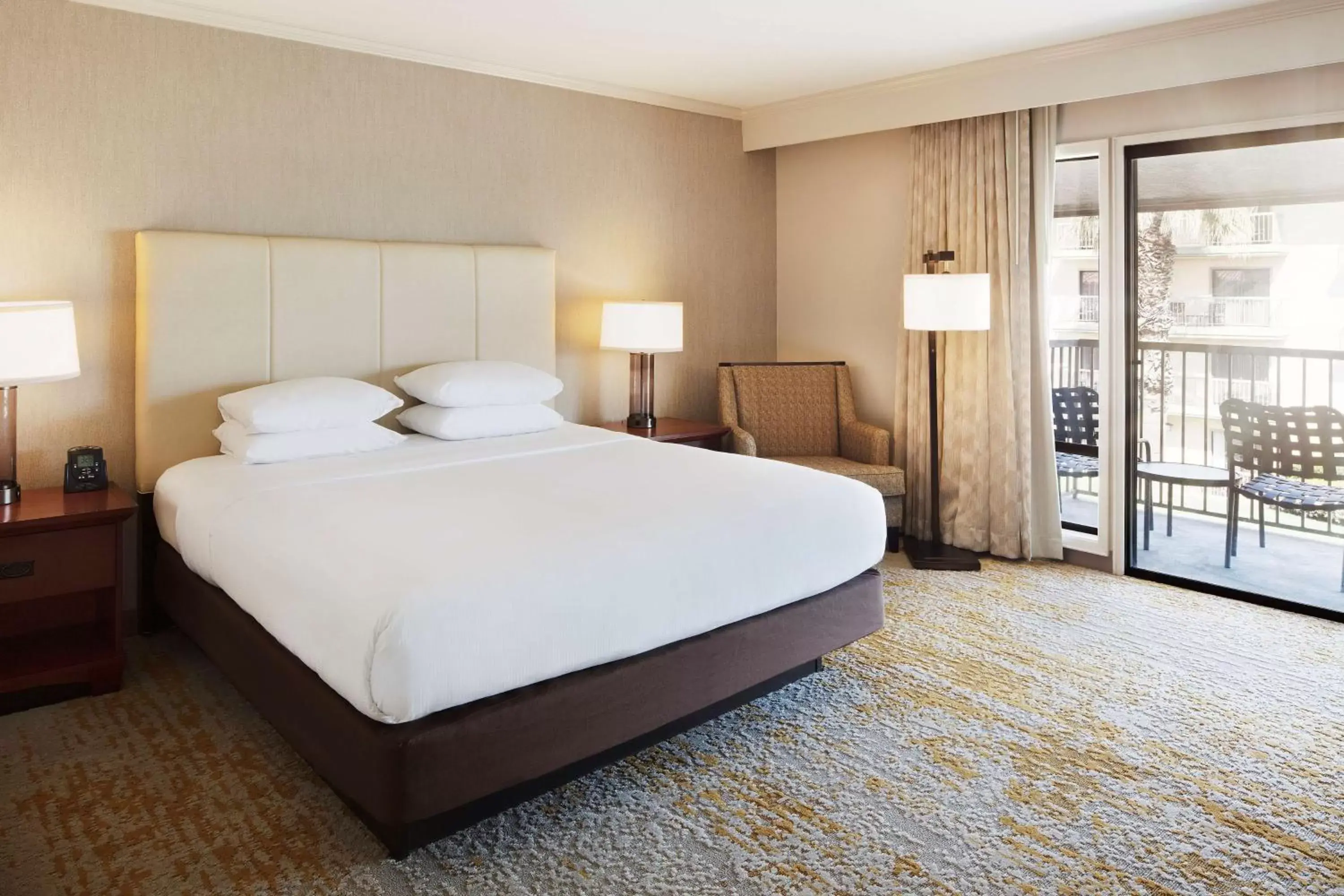 Bed in DoubleTree by Hilton Ontario Airport