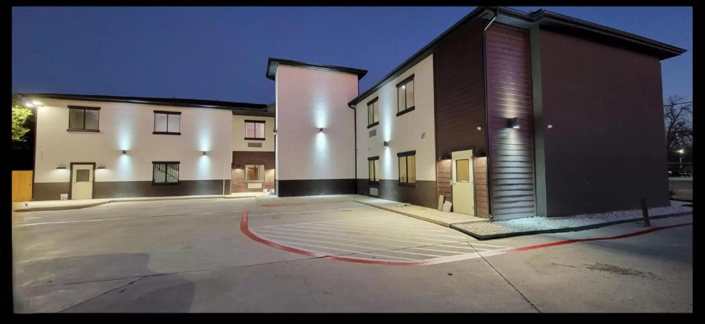 Property building in Americas Best Value Inn San Antonio Downtown Riverwalk